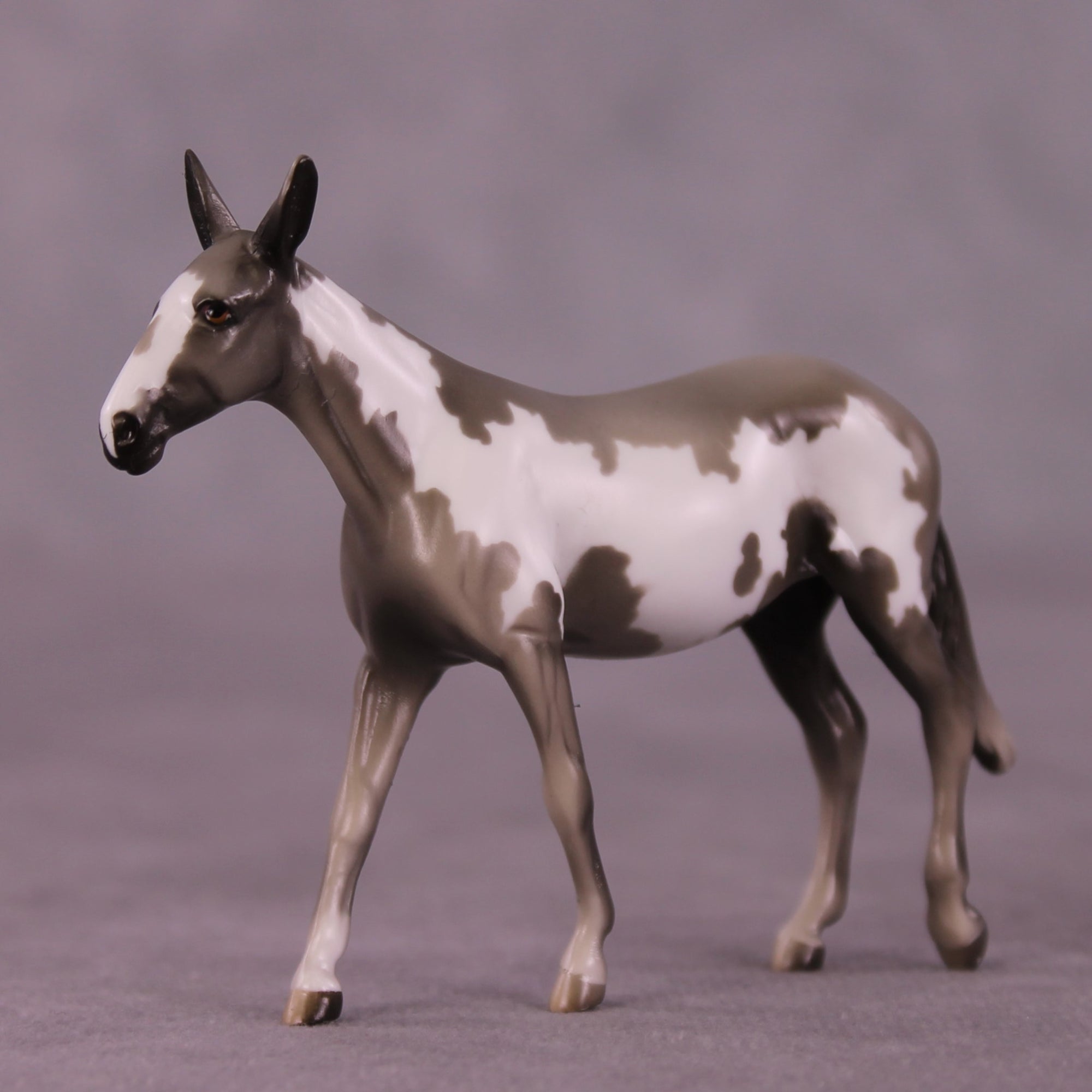 Earl Grey OOAK Mule Chip by Kike Duarte EQ25