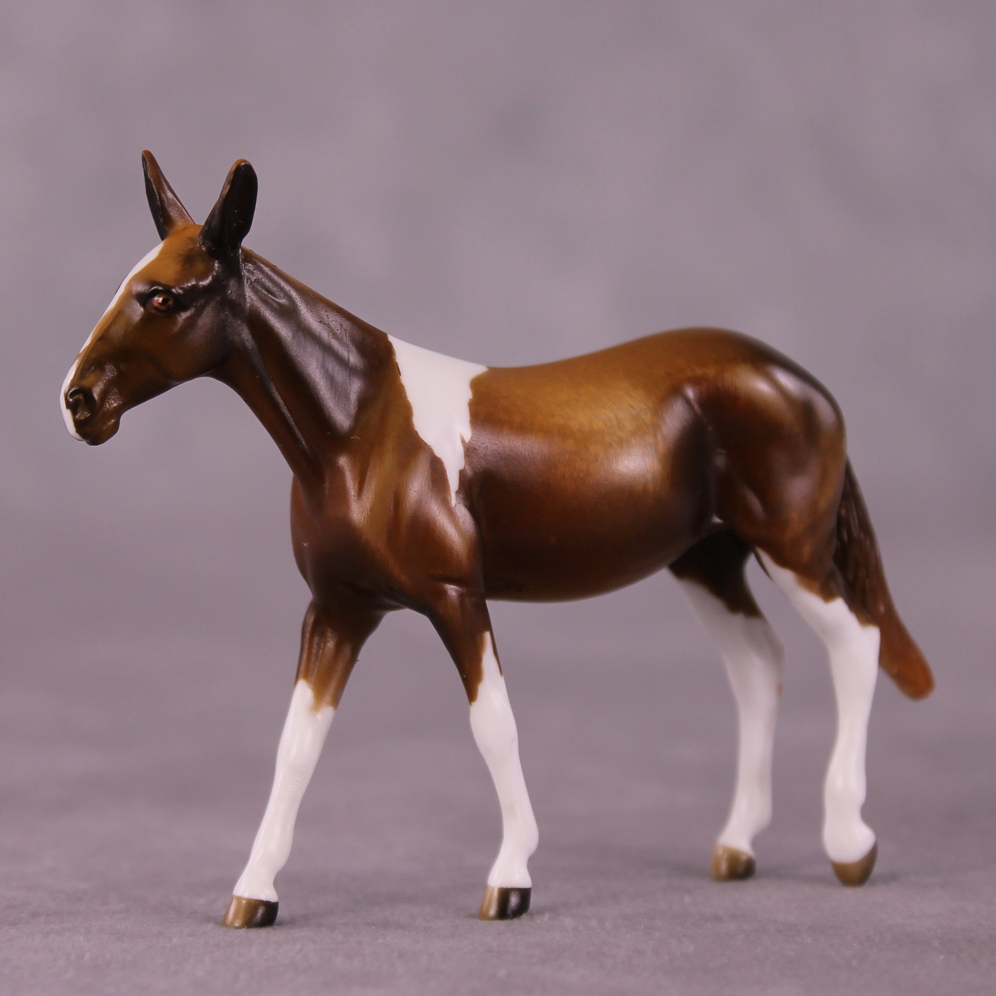 "Oolong" OOAK Mule Chip by Kike Duarte EQ25