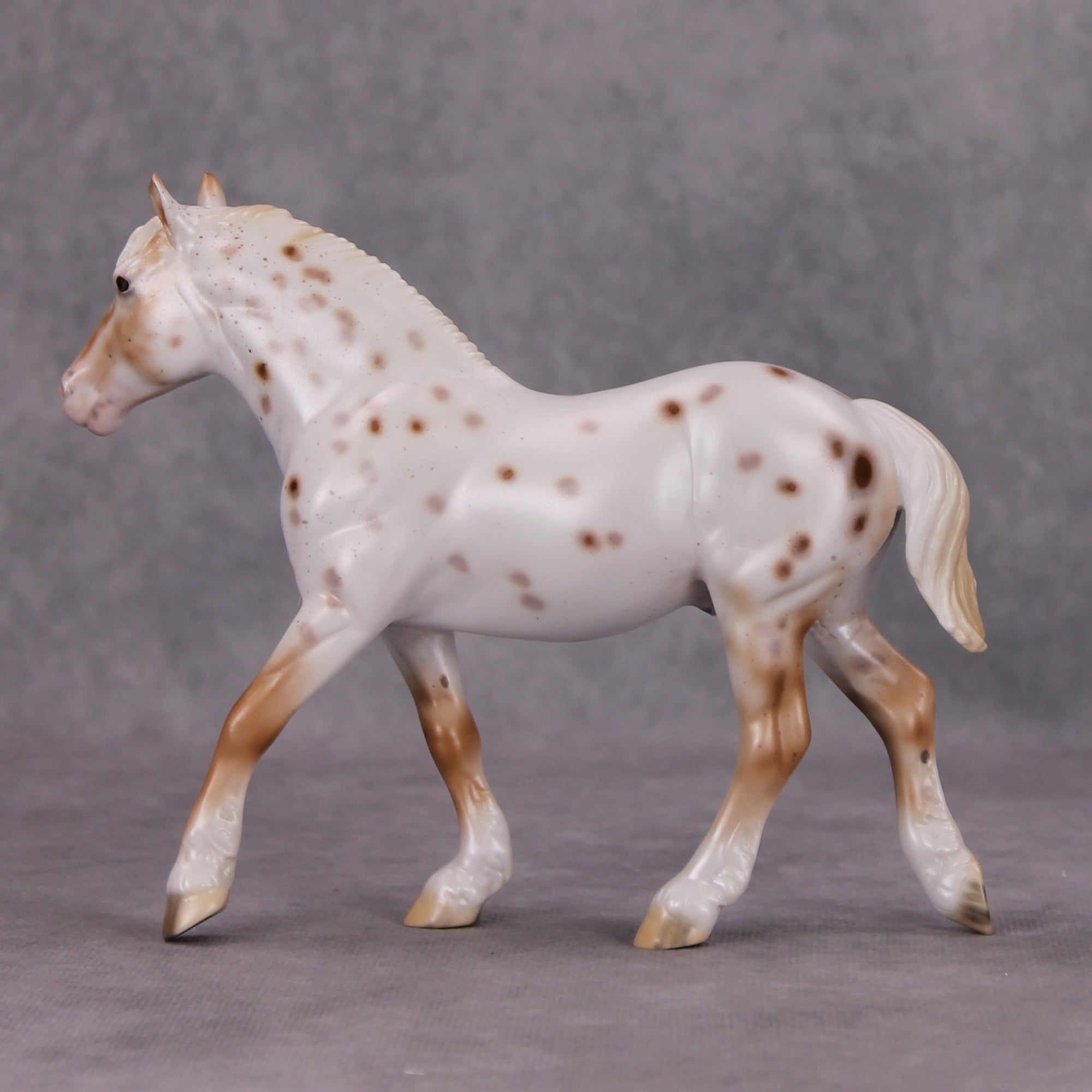 Dash of Cinnamon OOAK Chestnut Appy Pebble Draft By Ellen Robbins MM24