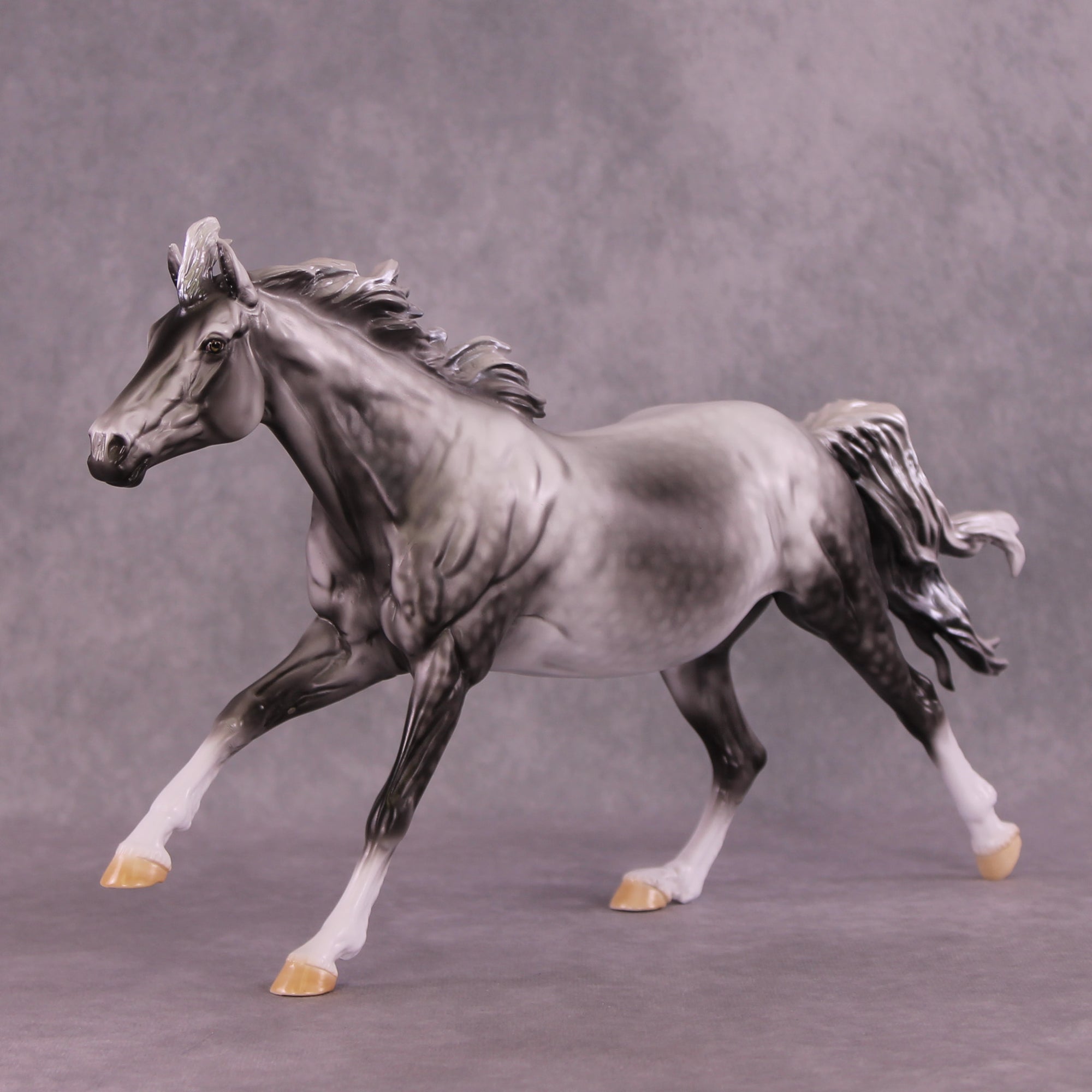 Pre-Order Once Upon a December Or Silver Storm LE-60 FCM Volo by Dawn Quick FS25