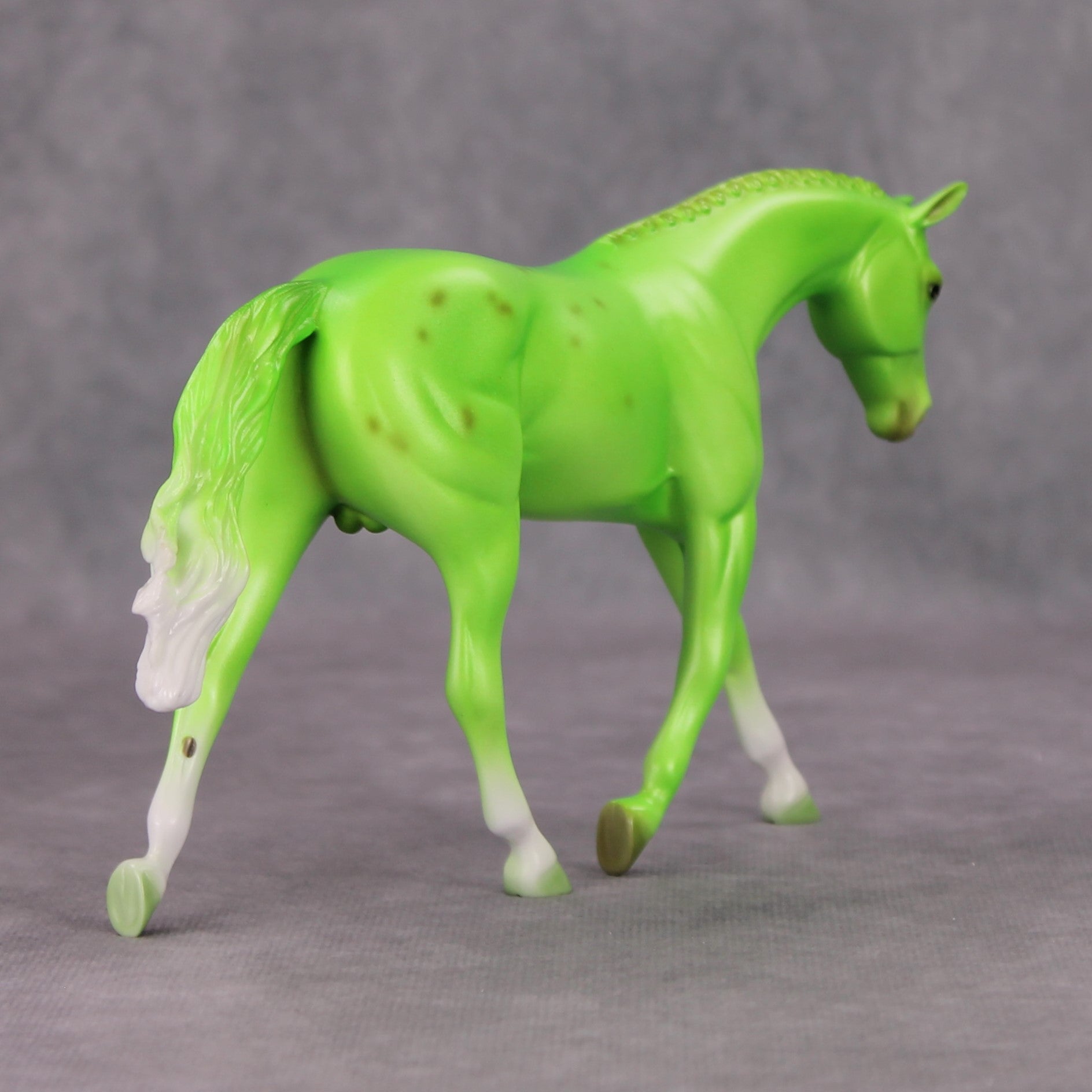 Neurotic Green OOAK Green Deco Pebble Warmblood By Ellen Robbins MM24