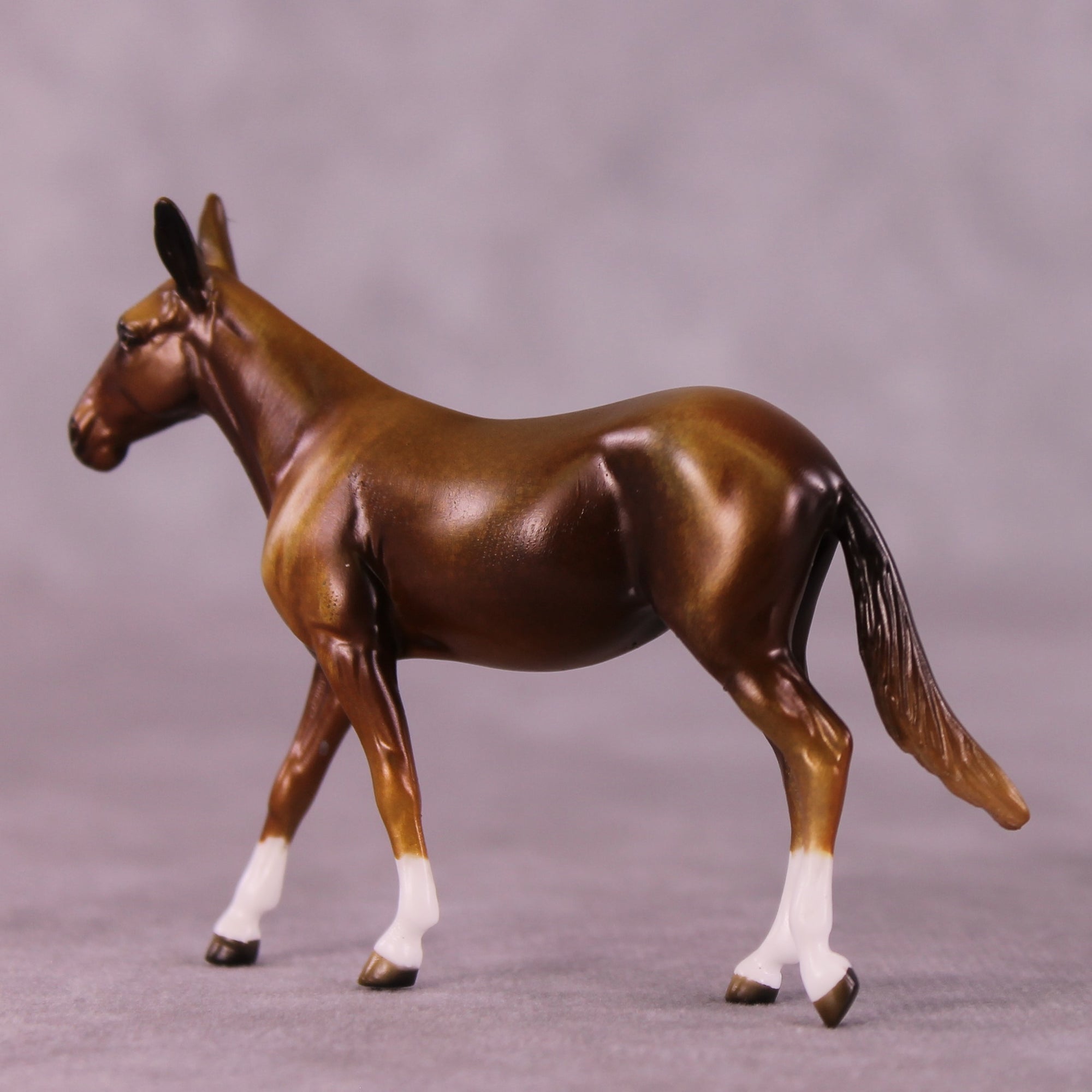 Roobios OOAK Mule Chip by Kike Duarte EQ25