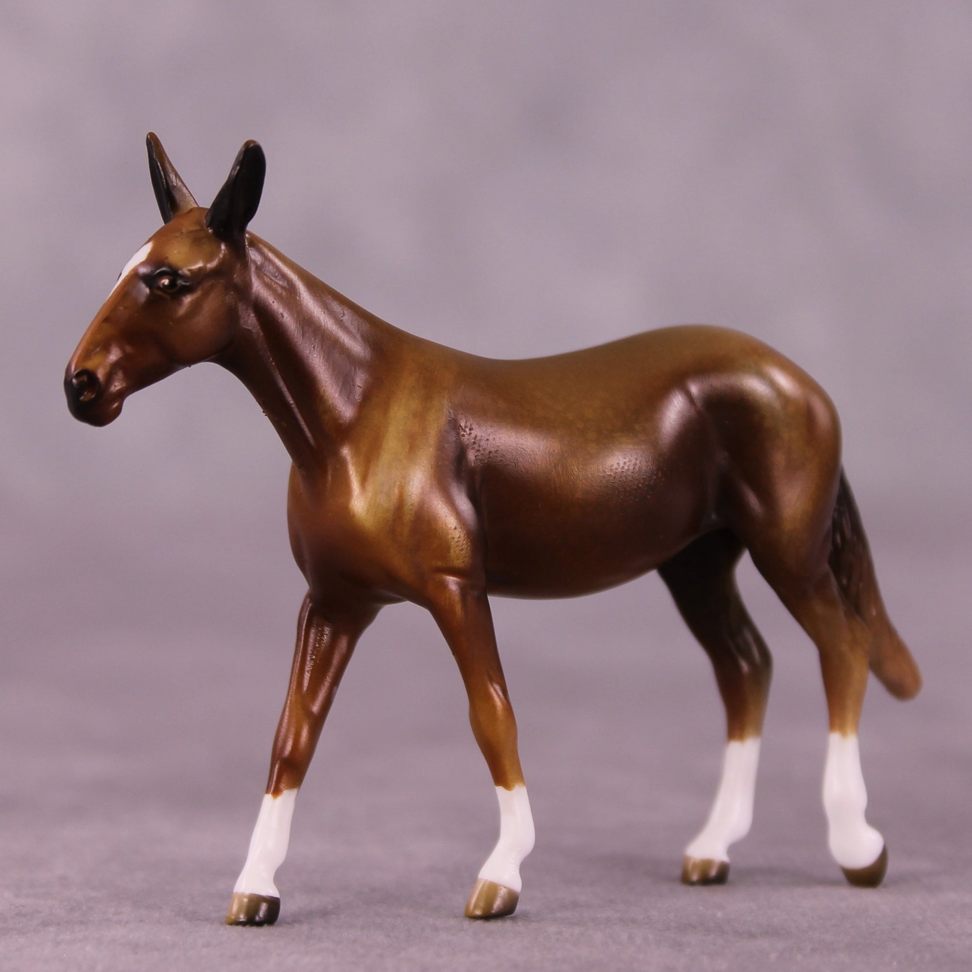Roobios OOAK Mule Chip by Kike Duarte EQ25