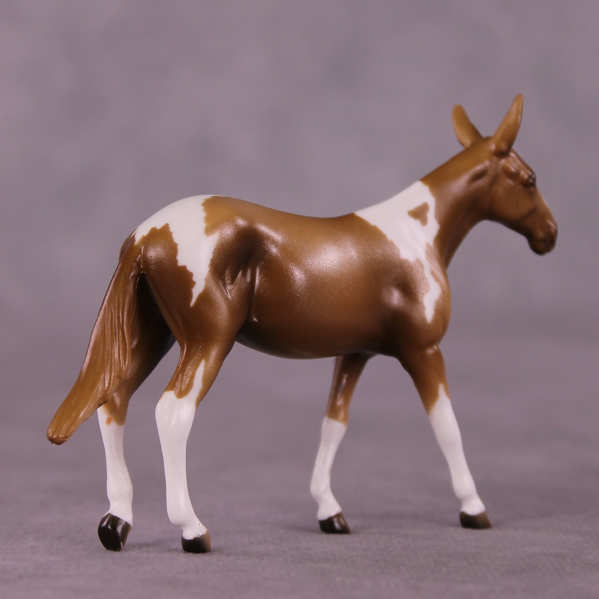 "Elderflower" OOAK Mule Chip by Kike Duarte EQ25