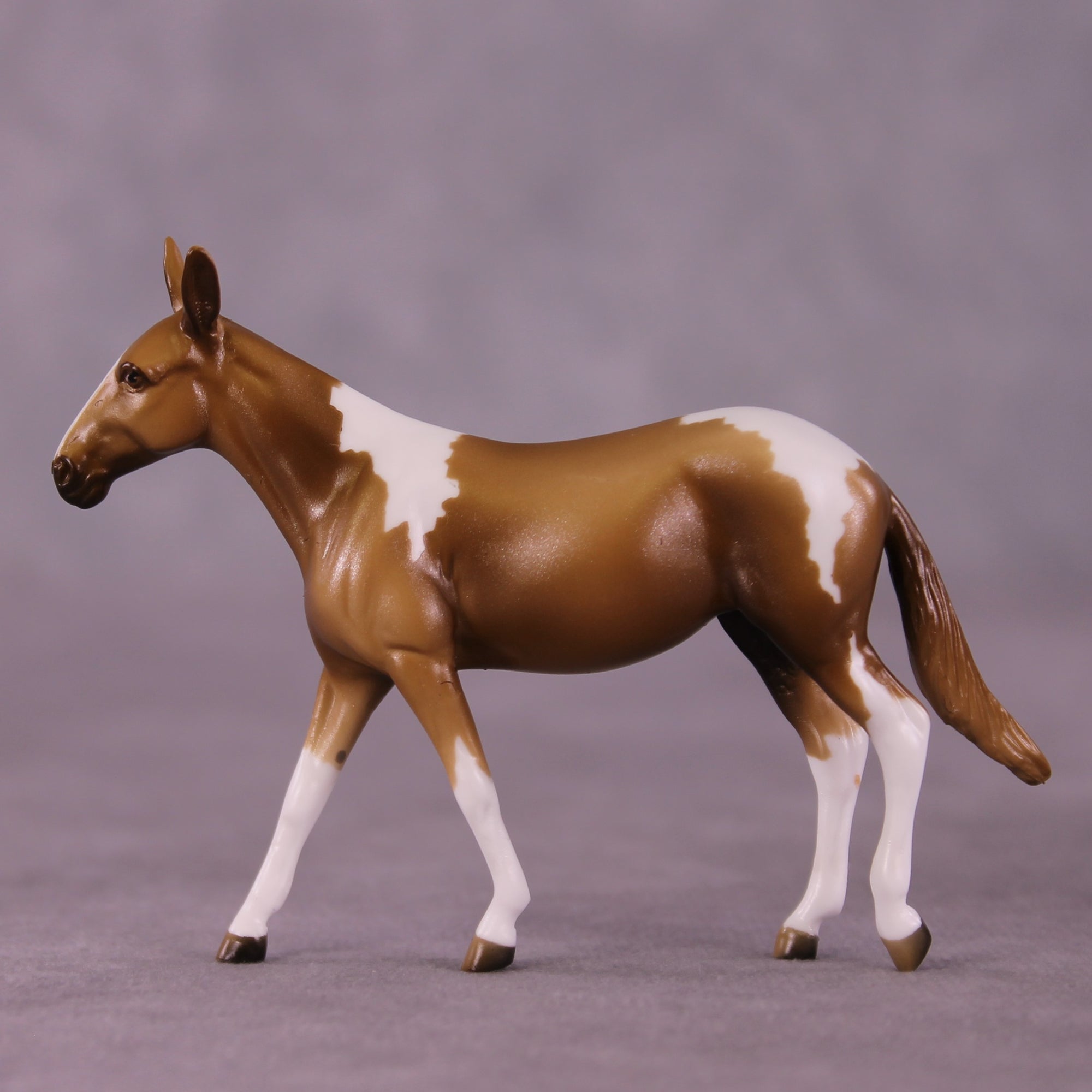 "Elderflower" OOAK Mule Chip by Kike Duarte EQ25