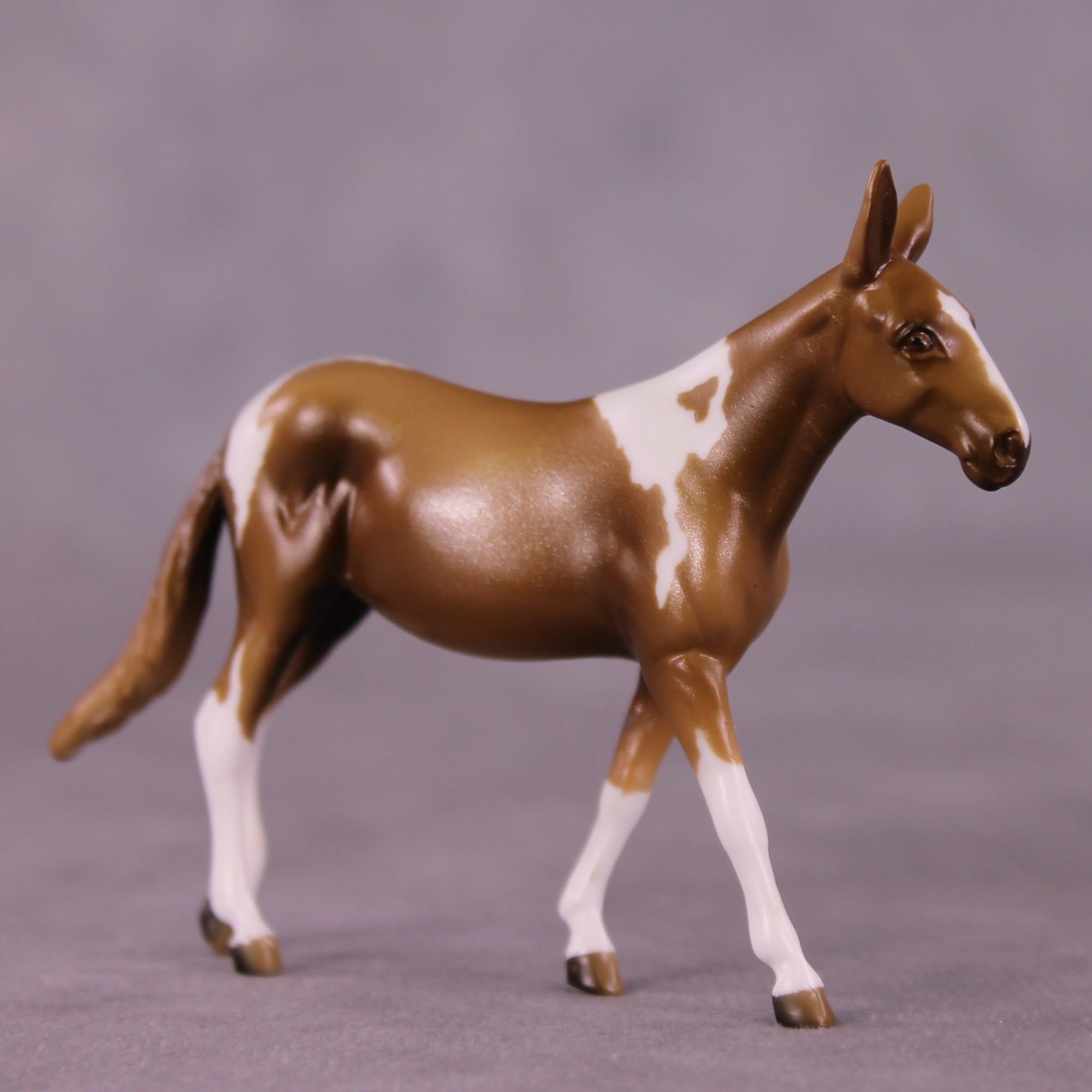 "Elderflower" OOAK Mule Chip by Kike Duarte EQ25