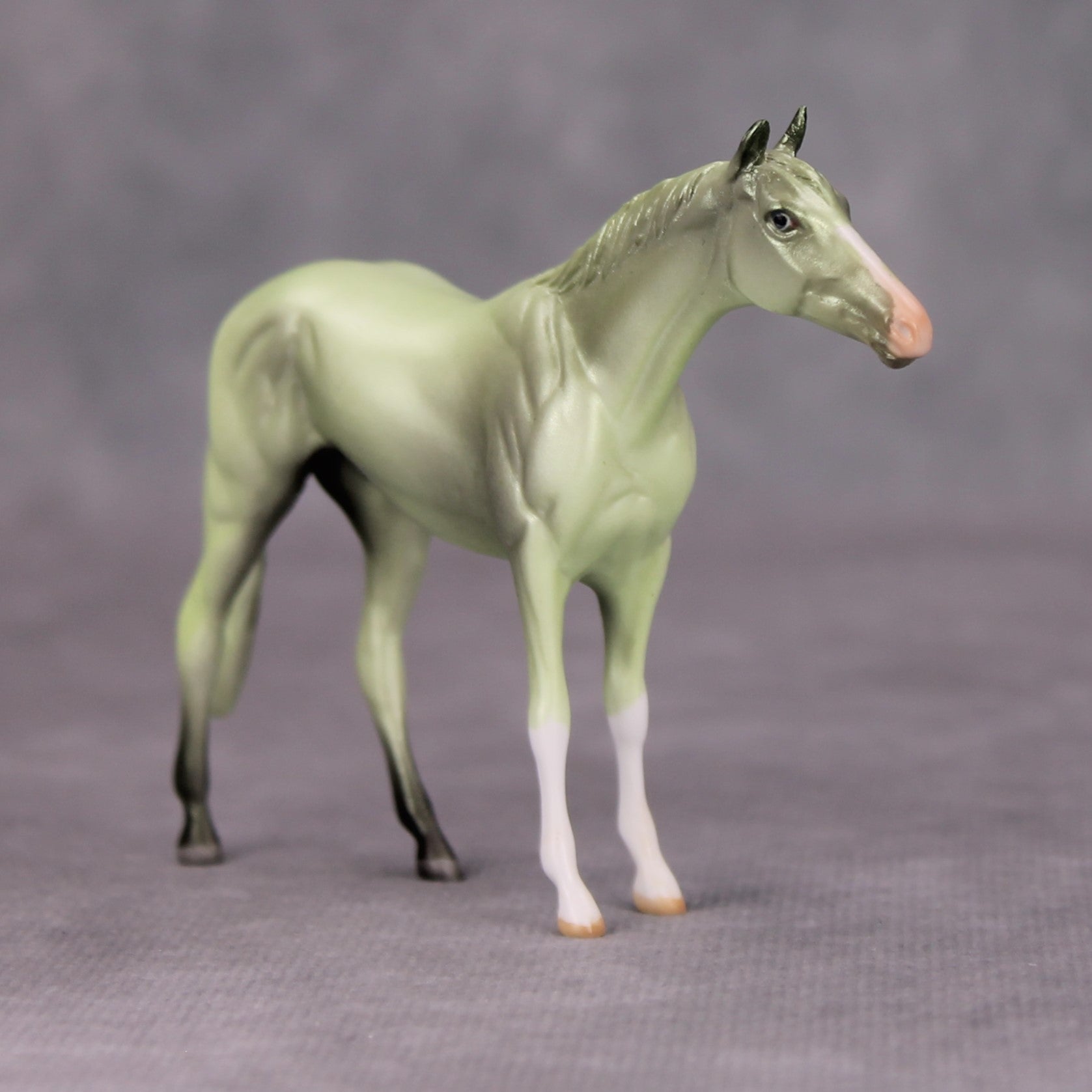 Flying Babies OOAK Deco Light Green Thoroughbred Chip By Jamie Adamson MM24