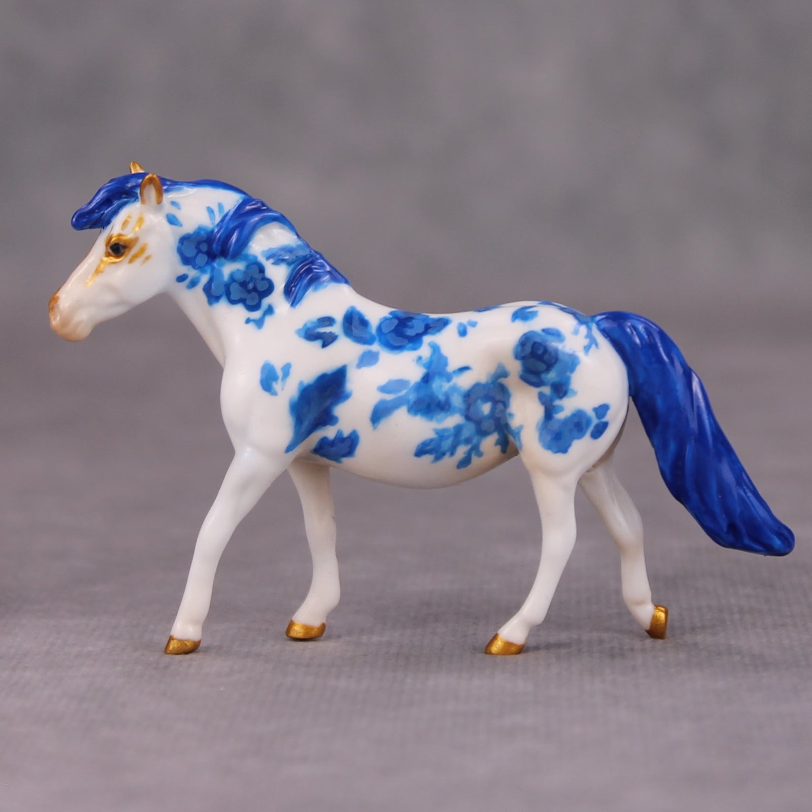 Perfect Imperfection OOAK Pocelain Potery Blue Floral Deco Pony Chip By Jess Hamill  MM24 MHP Auction