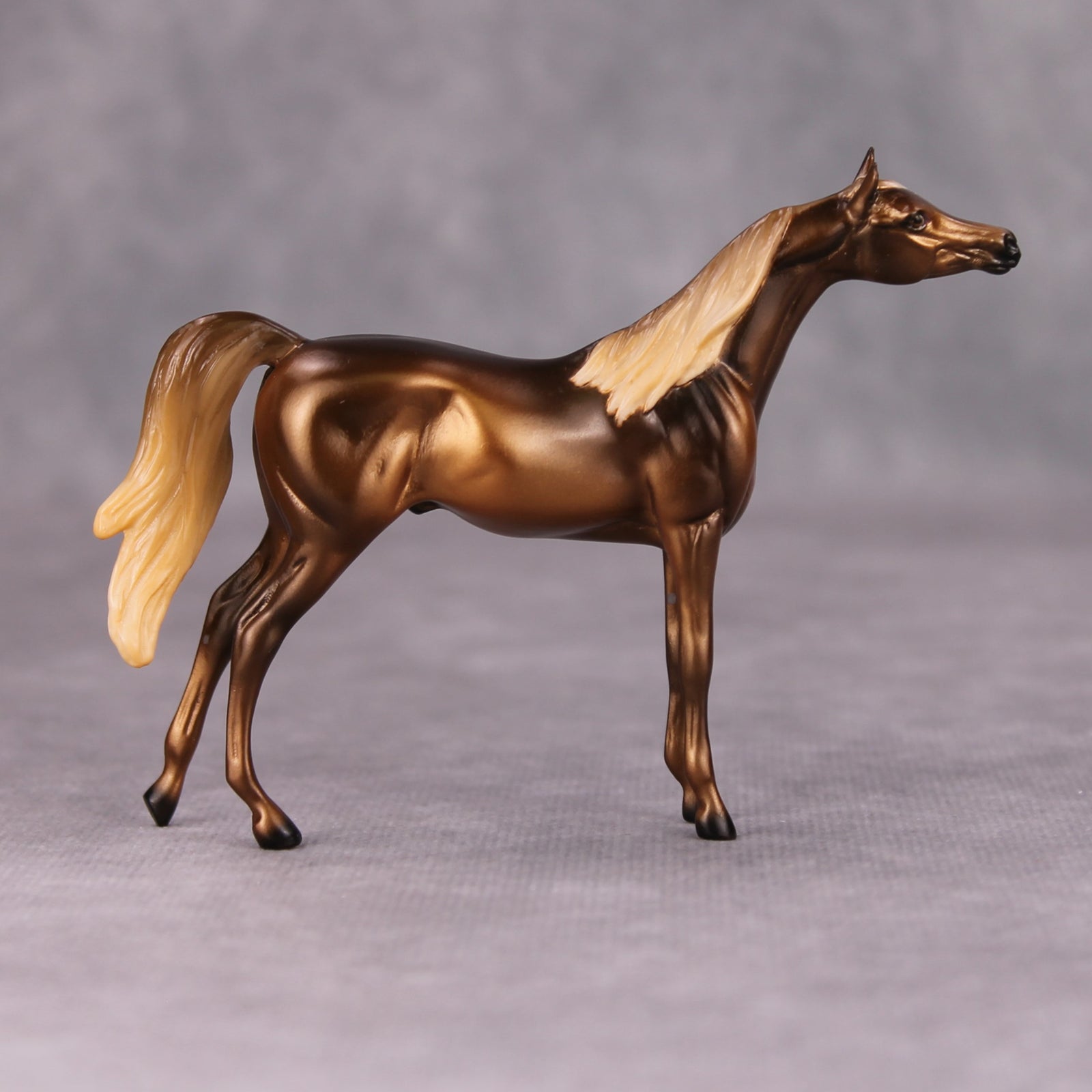 Hickory OOAK Flaxen Chestnut Arabian Chip By Ellen Robbins MM24