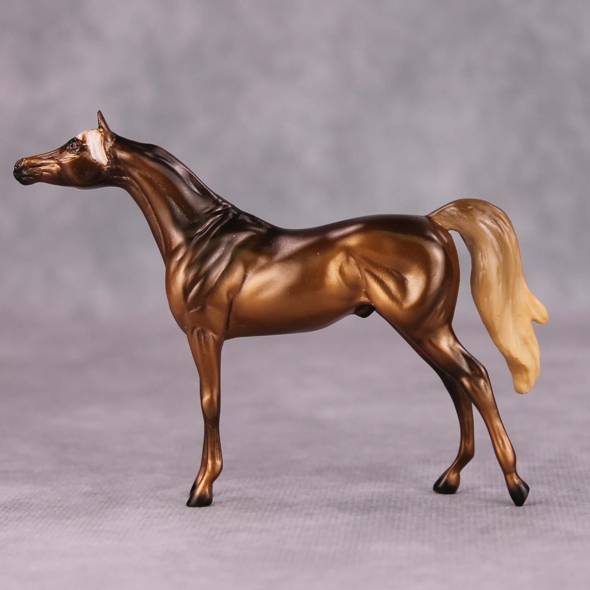Hickory OOAK Flaxen Chestnut Arabian Chip By Ellen Robbins MM24