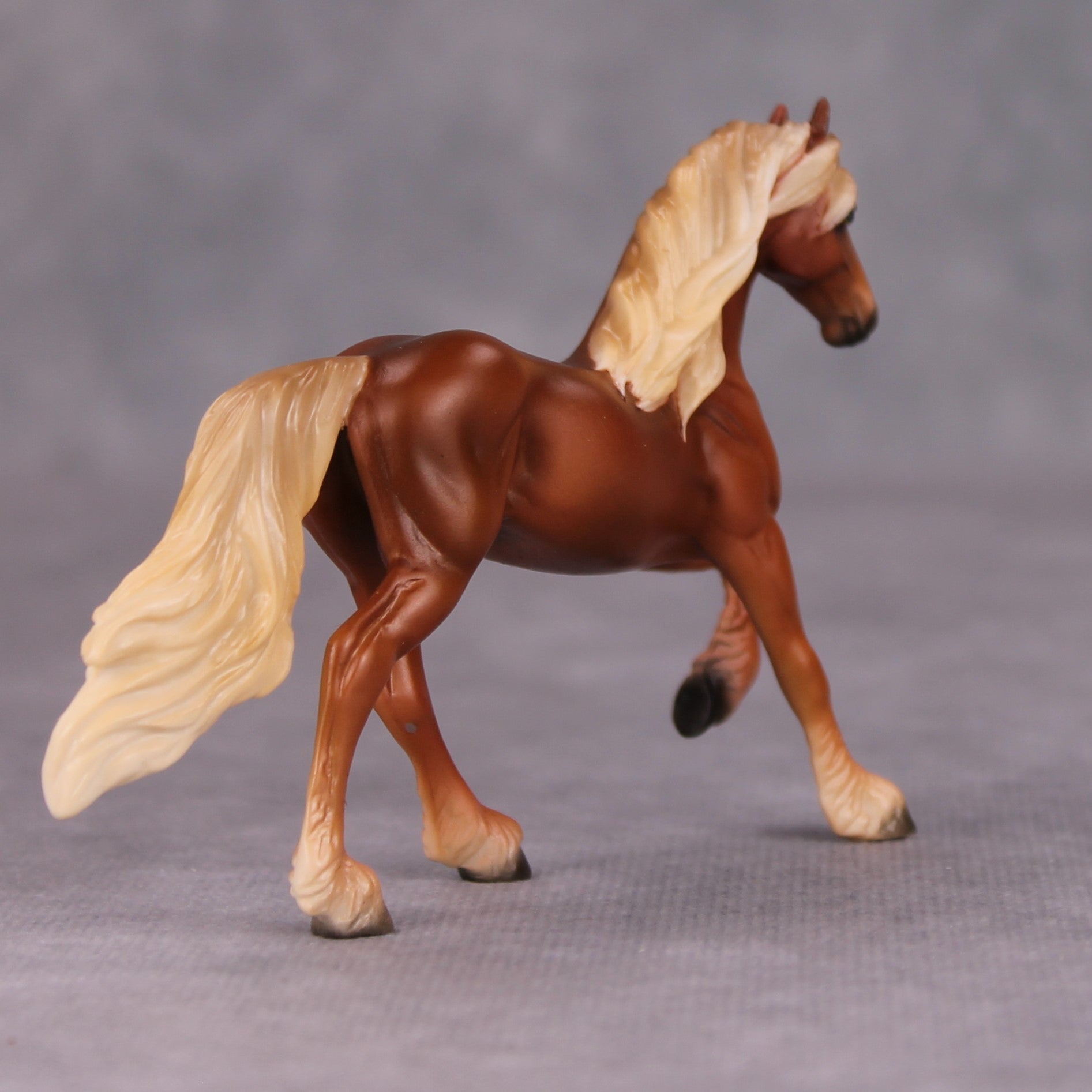 Pumpkin Pie OOAK Flaxen Chestnut Friesian Chip By Ellen Robbins MM24