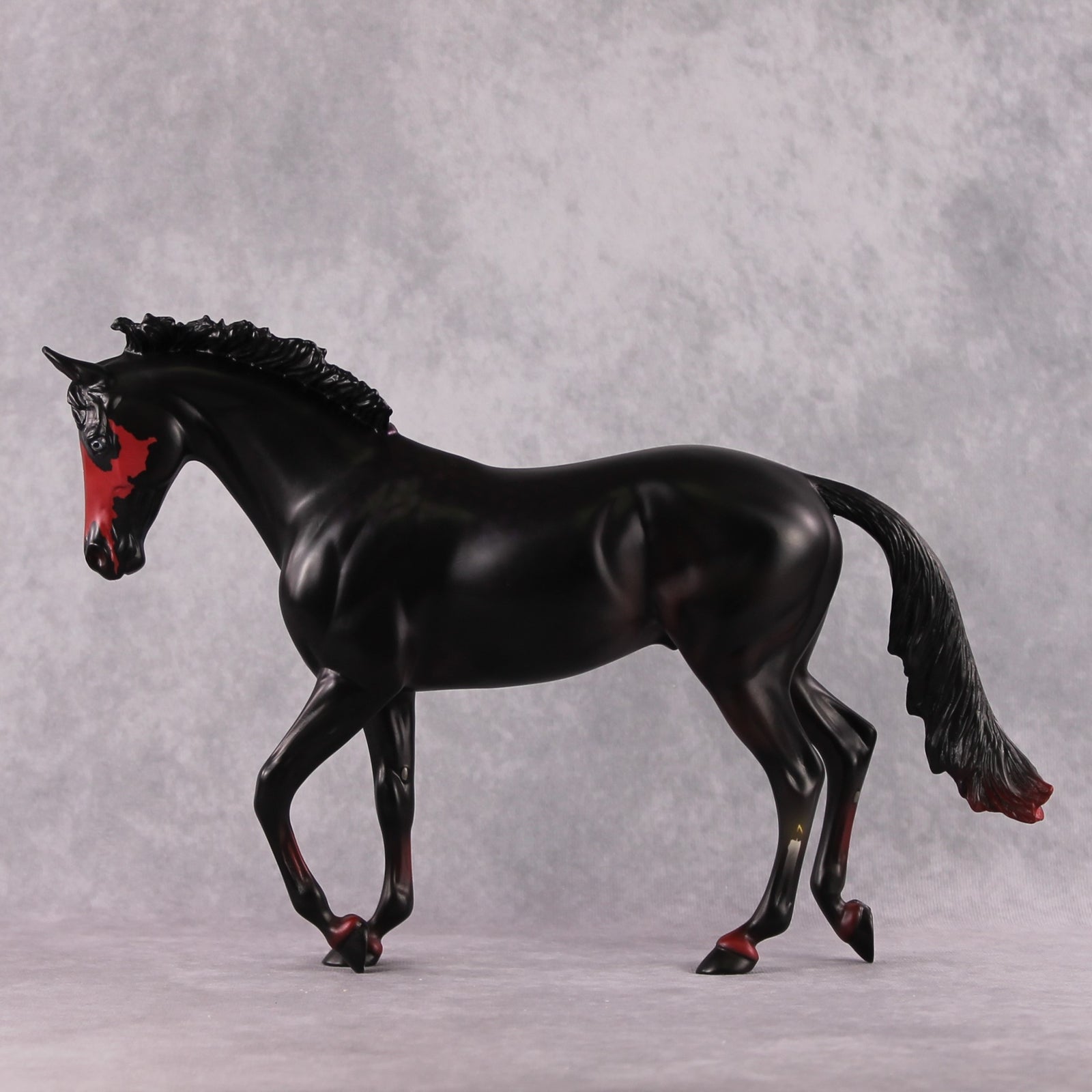 SAMPLE "Edgar Allan" FCM Thoroughbred Painted By Ellen Robbins