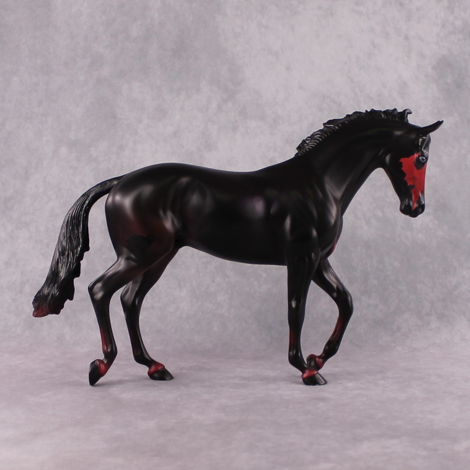 SAMPLE "Edgar Allan" FCM Thoroughbred Painted By Ellen Robbins