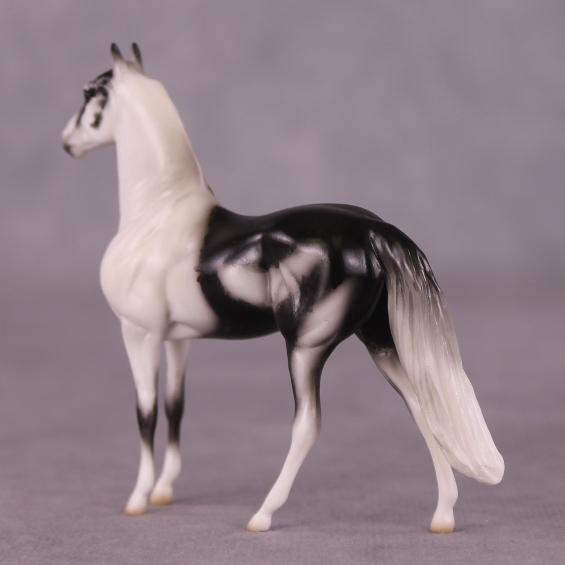 "Cou Blanc" OOAK Morgan Chip By Jess Hamill - Menagerie Series