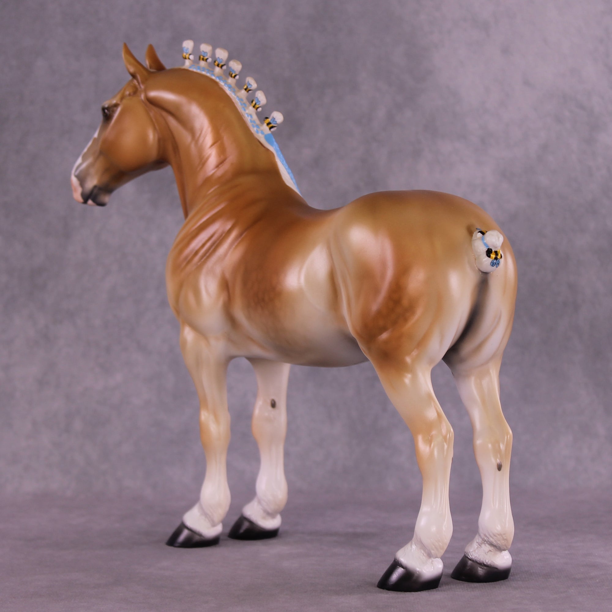 Bumblebee OOAK Standing Drafter by Jess Hamill DDOOAKs25