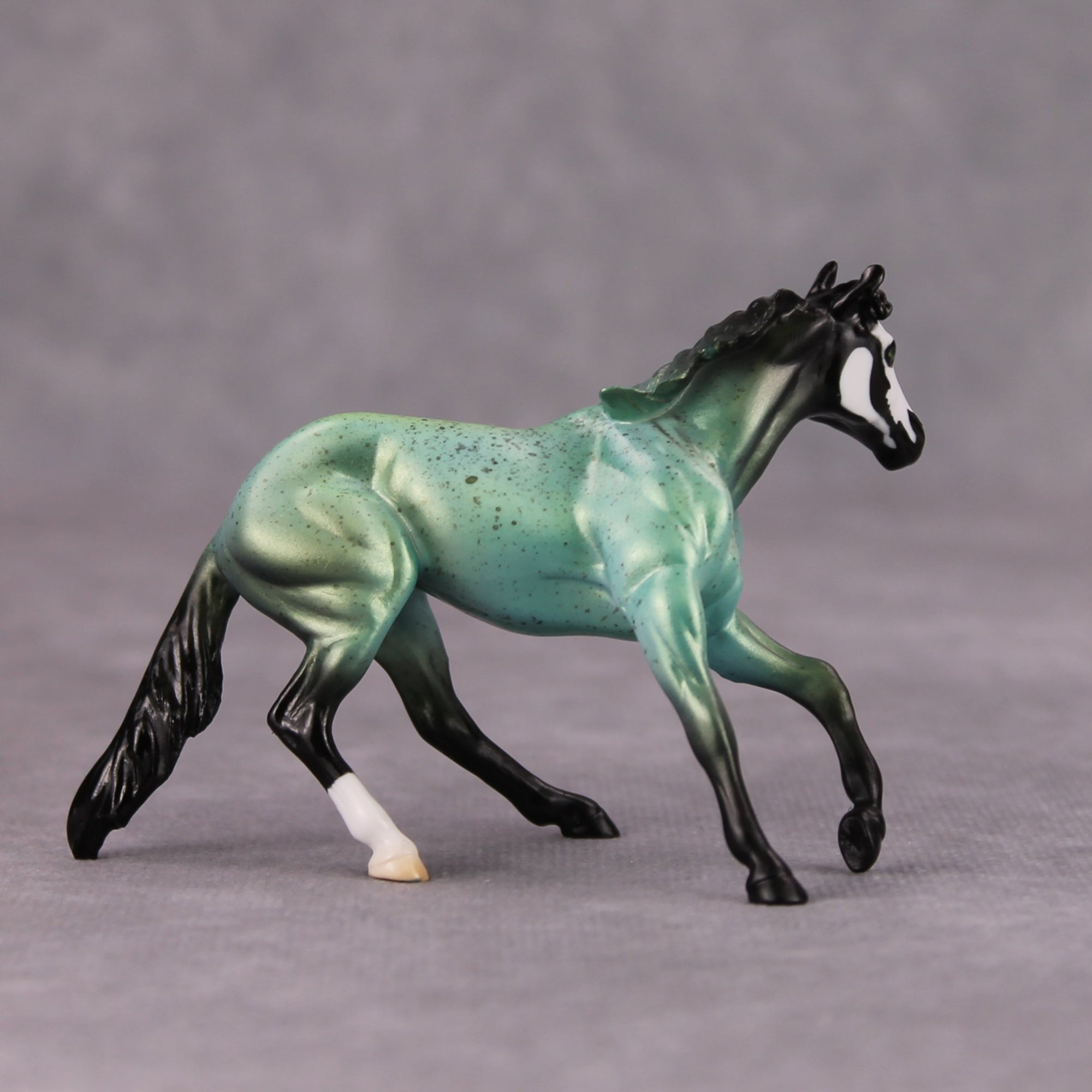 Roswell That Ends Well OOAK Deco Green Skull Cutter Chip By Jess Hamill MM24 MHP Auction Piece