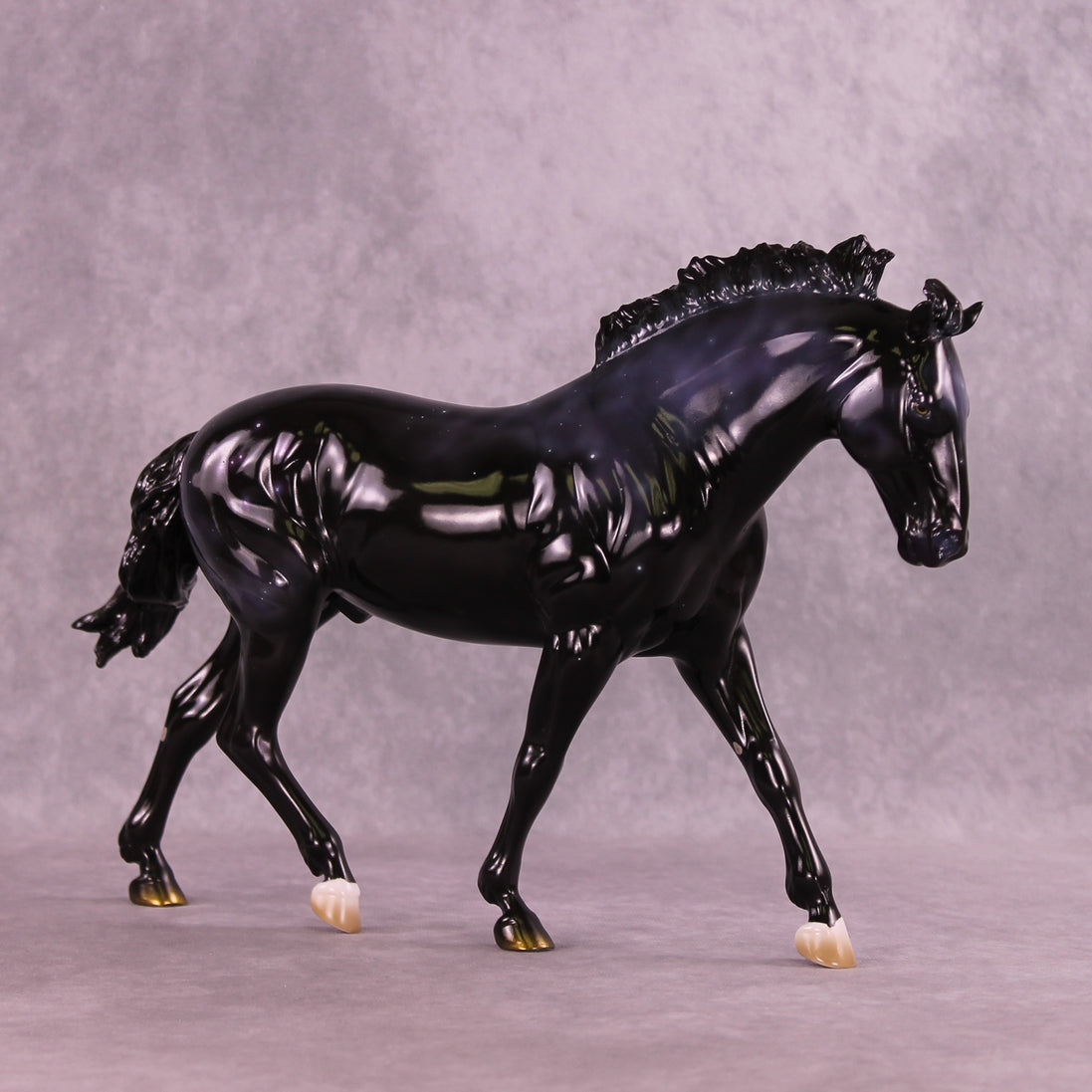 Brachium LE-10 FCM Irish Draught by Ashley Palmer ZS25