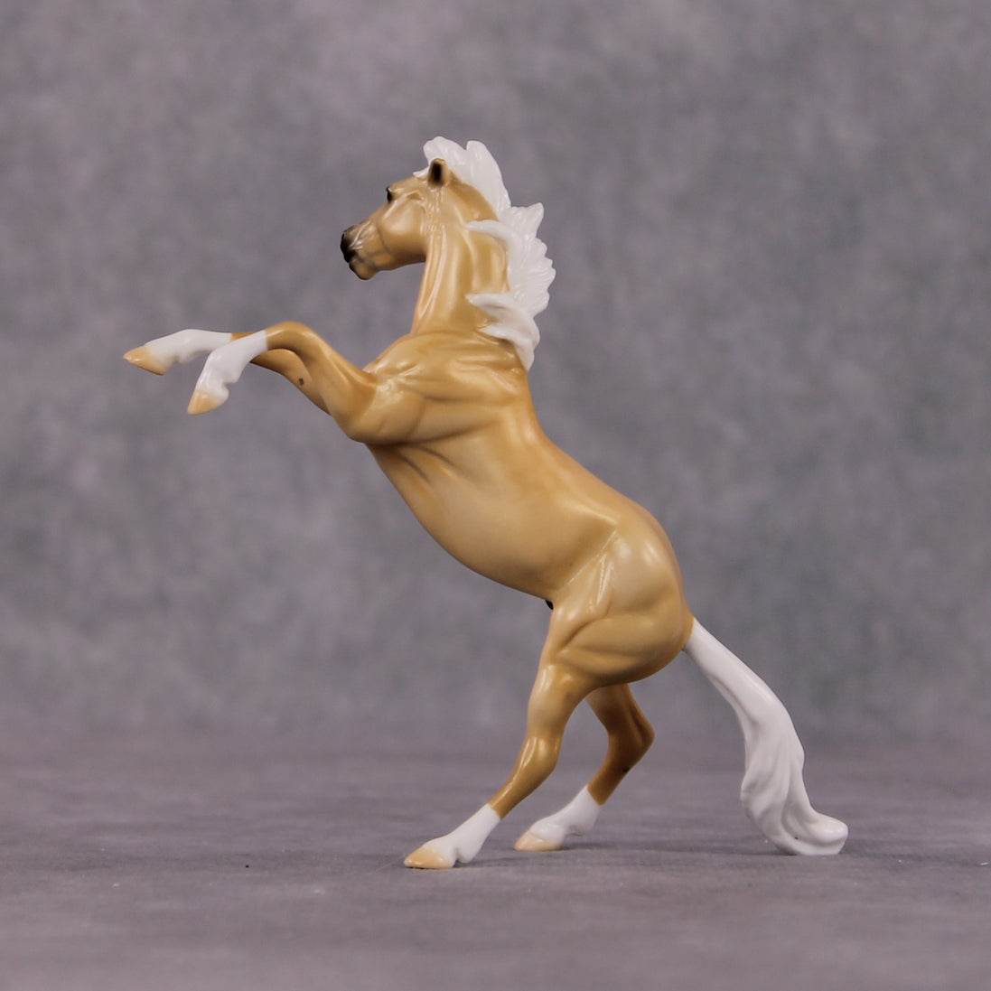 "Anwar" OOAK Dappled Palomino Rearing Chip By Ellen Robbins Shakespeare Sonnet 18 & 130 Chips CL25