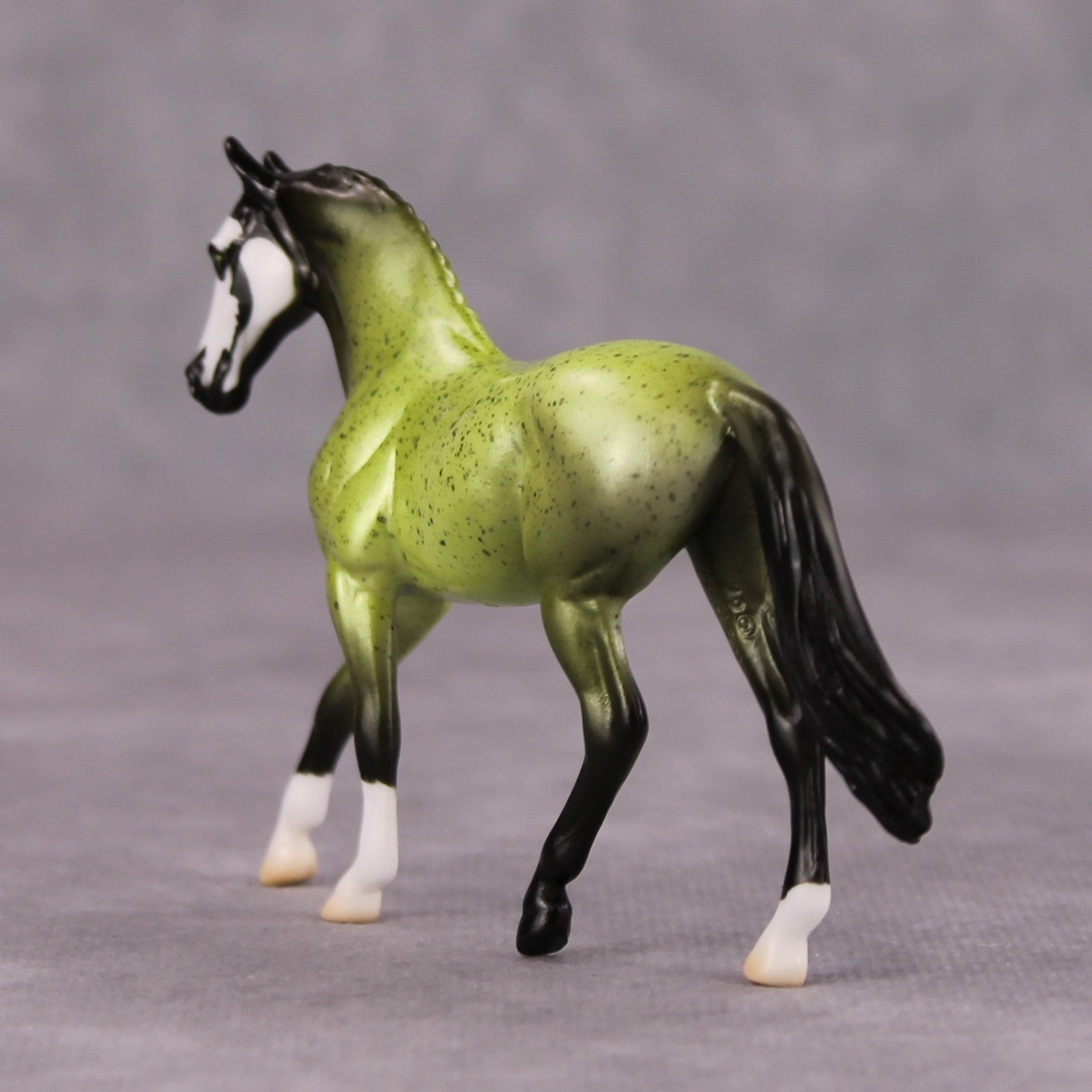 Spaceman OOAK Green Skull Deco Warmblood Chip By Jess Hamill MM24