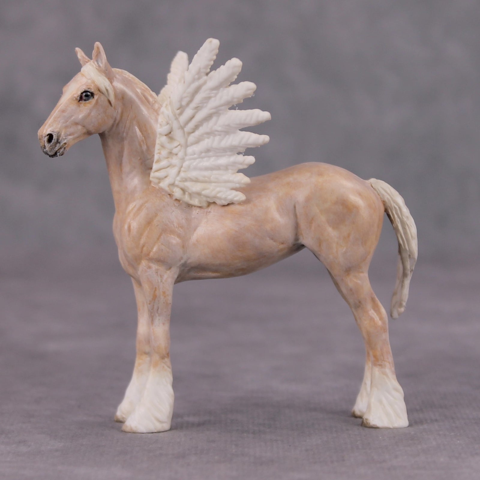 White Shade Of Pale OOAK Custom Palomino Draft Chip By Andrea Thomason MM24 MHP Auction