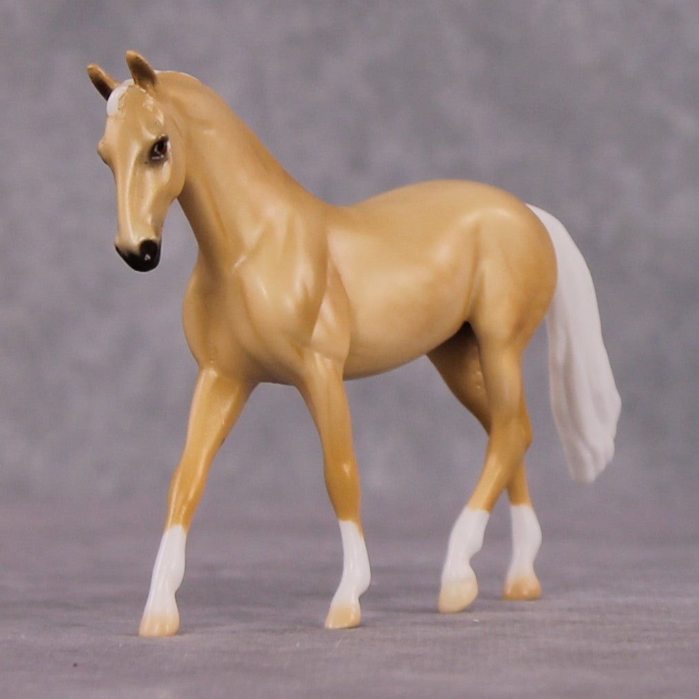 "Apricity" OOAK Dappled Palomino Warmblood Chip By Ellen Robbins Shakespeare Sonnet 18 & 130 Chips CL25