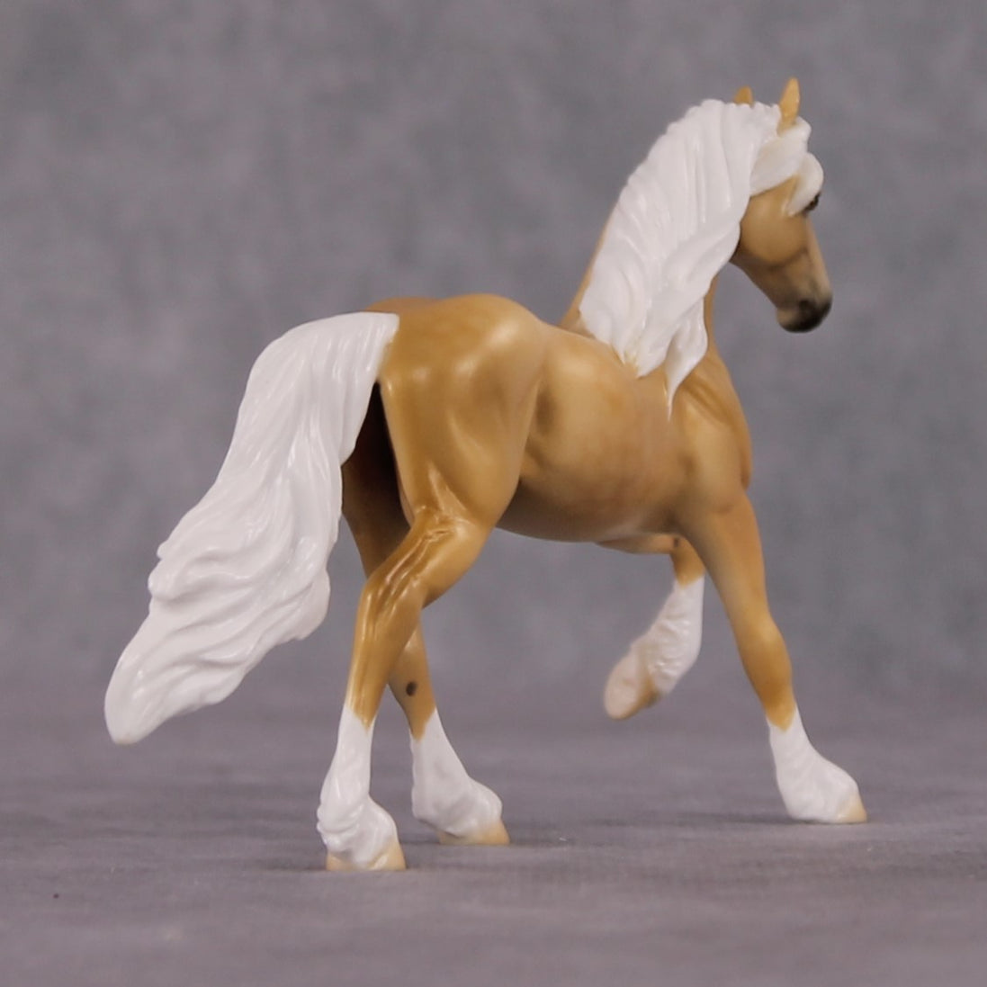 "Ciara" OOAK Dappled Palomino Friesian Chip By Ellen Robbins Shakespeare Sonnet 18 & 130 Chips CL25