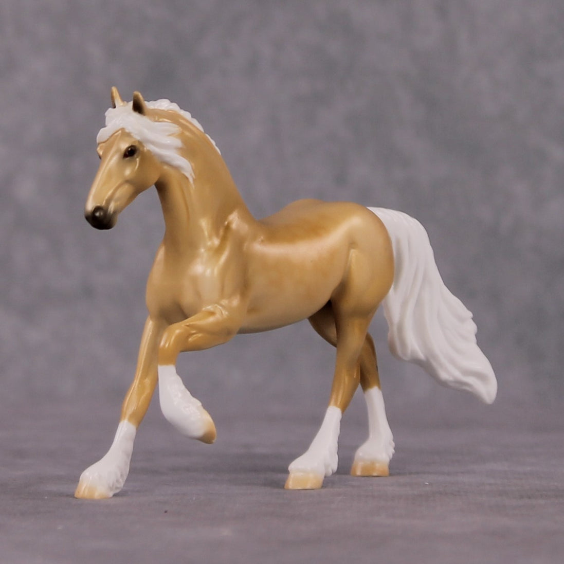 "Ciara" OOAK Dappled Palomino Friesian Chip By Ellen Robbins Shakespeare Sonnet 18 & 130 Chips CL25
