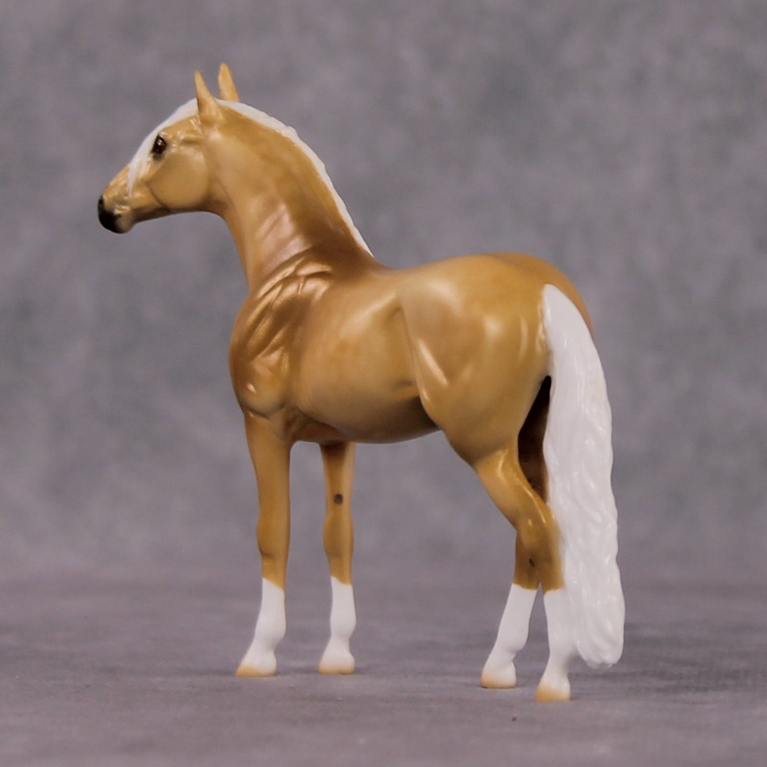 "Bodhi" OOAK Dappled Palomino Andalusian Chip By Ellen Robbins Shakespeare Sonnet 18 & 130 Chips CL25
