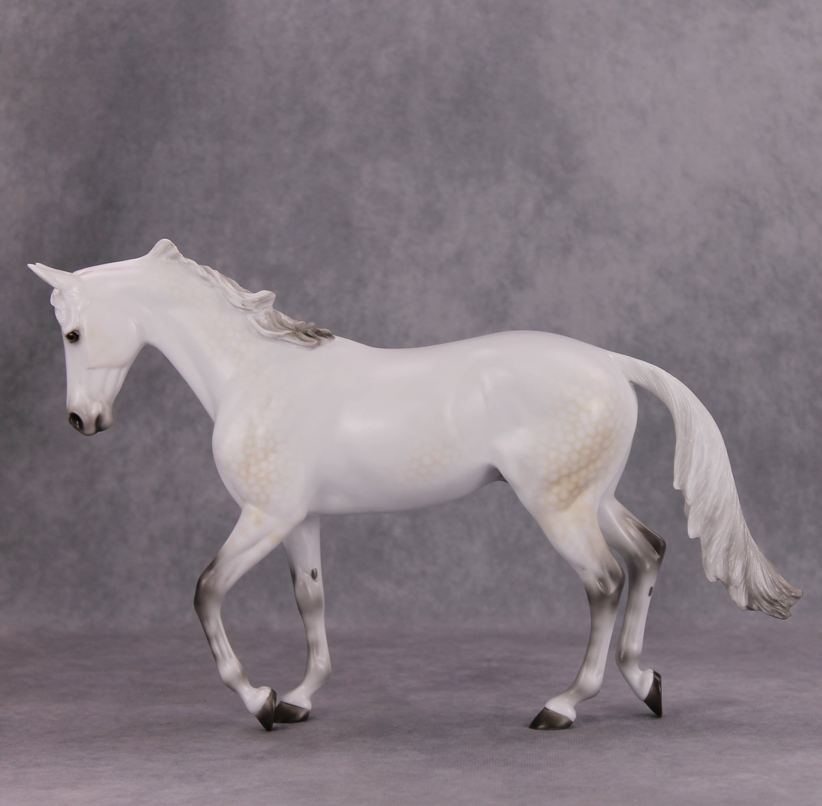 Ephermeral OOAK Dappled Buckskin Going Grey Thoroughbred By Ellen Robbins MM24