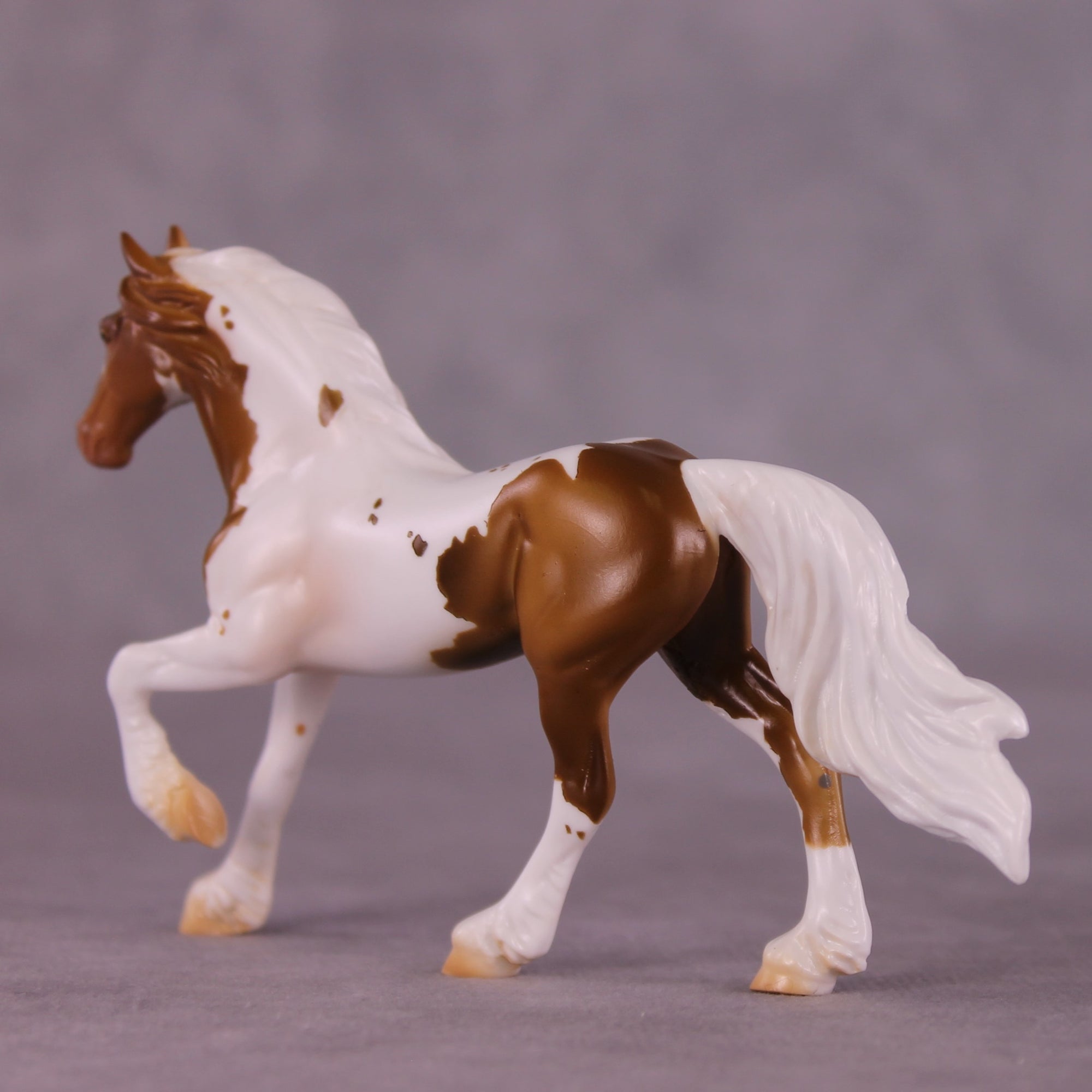 "Clive" LE-4 Friesian Chip By Anna Rieck $99 Chips Sale