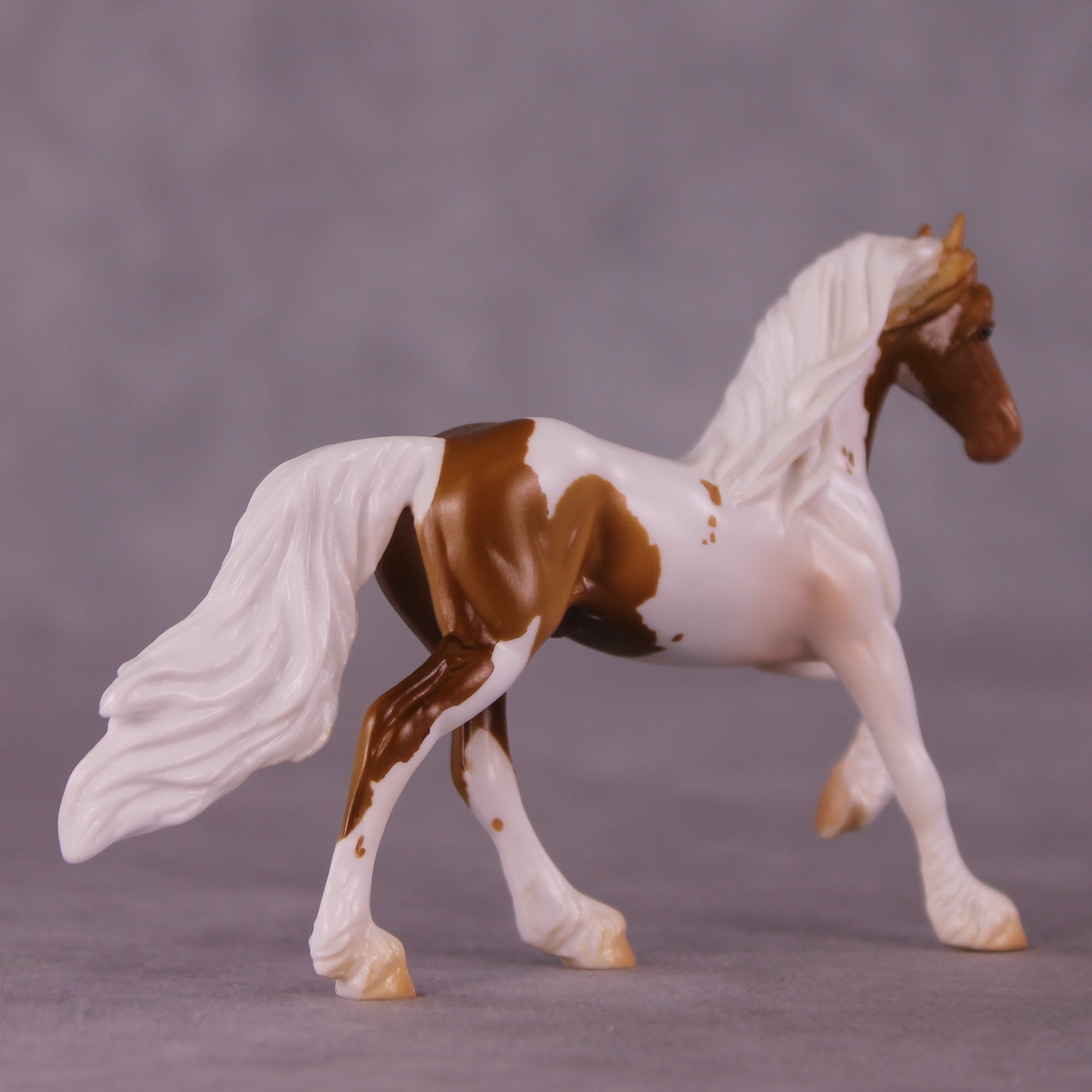 "Clive" LE-4 Friesian Chip By Anna Rieck $99 Chips Sale