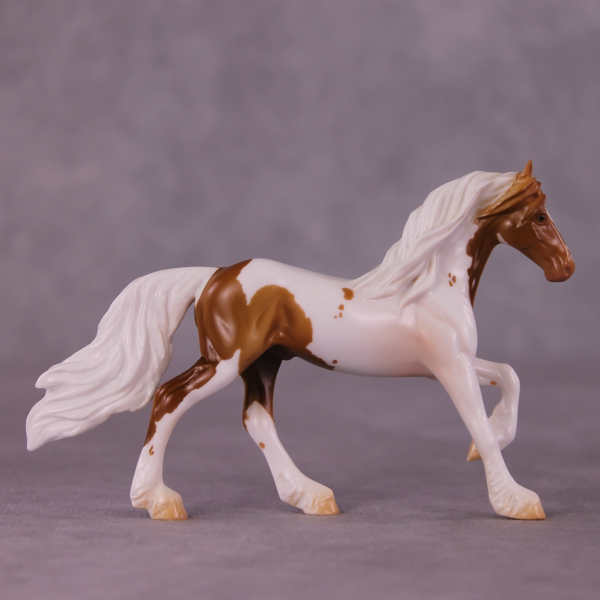 "Clive" LE-4 Friesian Chip By Anna Rieck $99 Chips Sale