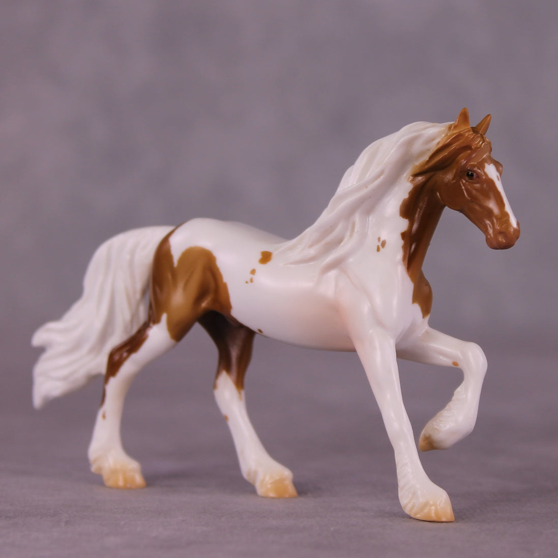 "Clive" LE-4 Friesian Chip By Anna Rieck $99 Chips Sale