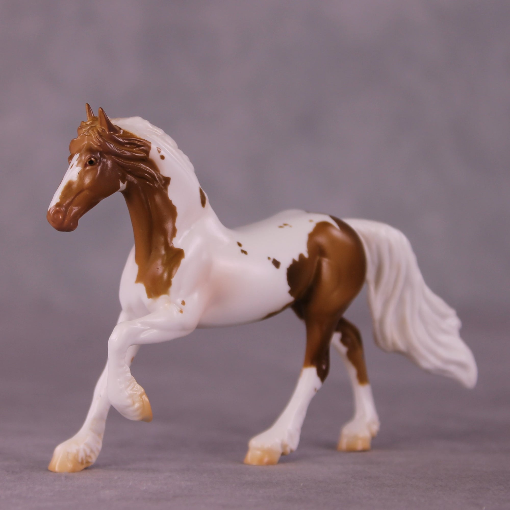 "Clive" LE-4 Friesian Chip By Anna Rieck $99 Chips Sale