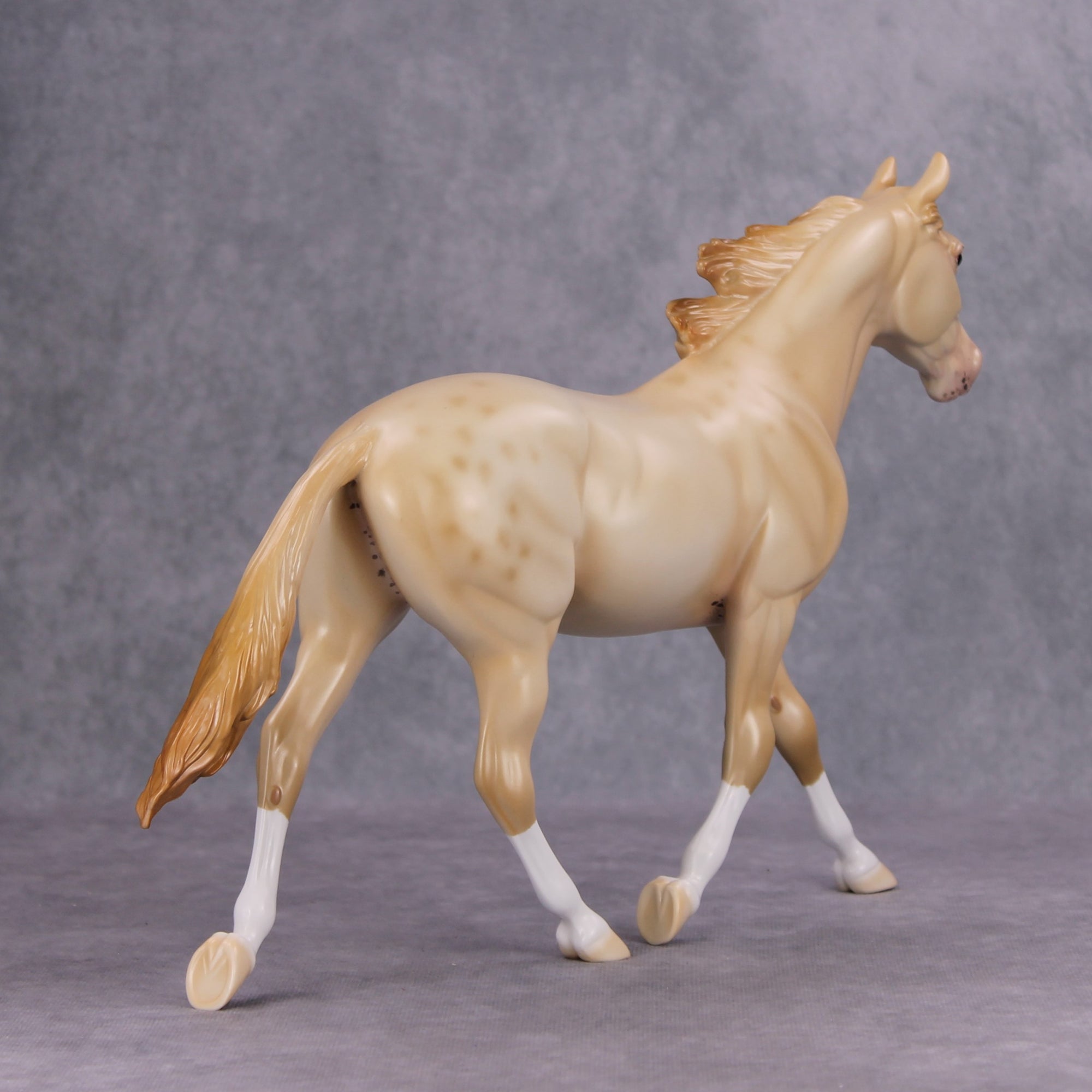 Glowing Ghost OOAK Reverse Dapple Champagne Palouse By Ellen Robbins MM24