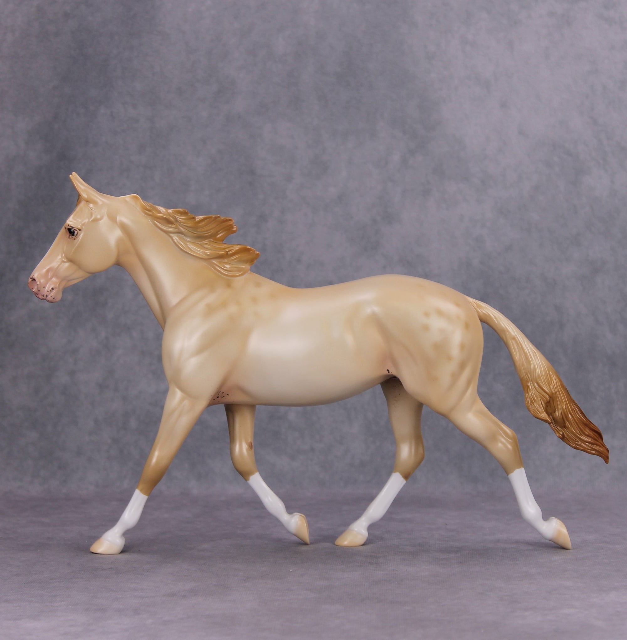 Glowing Ghost OOAK Reverse Dapple Champagne Palouse By Ellen Robbins MM24