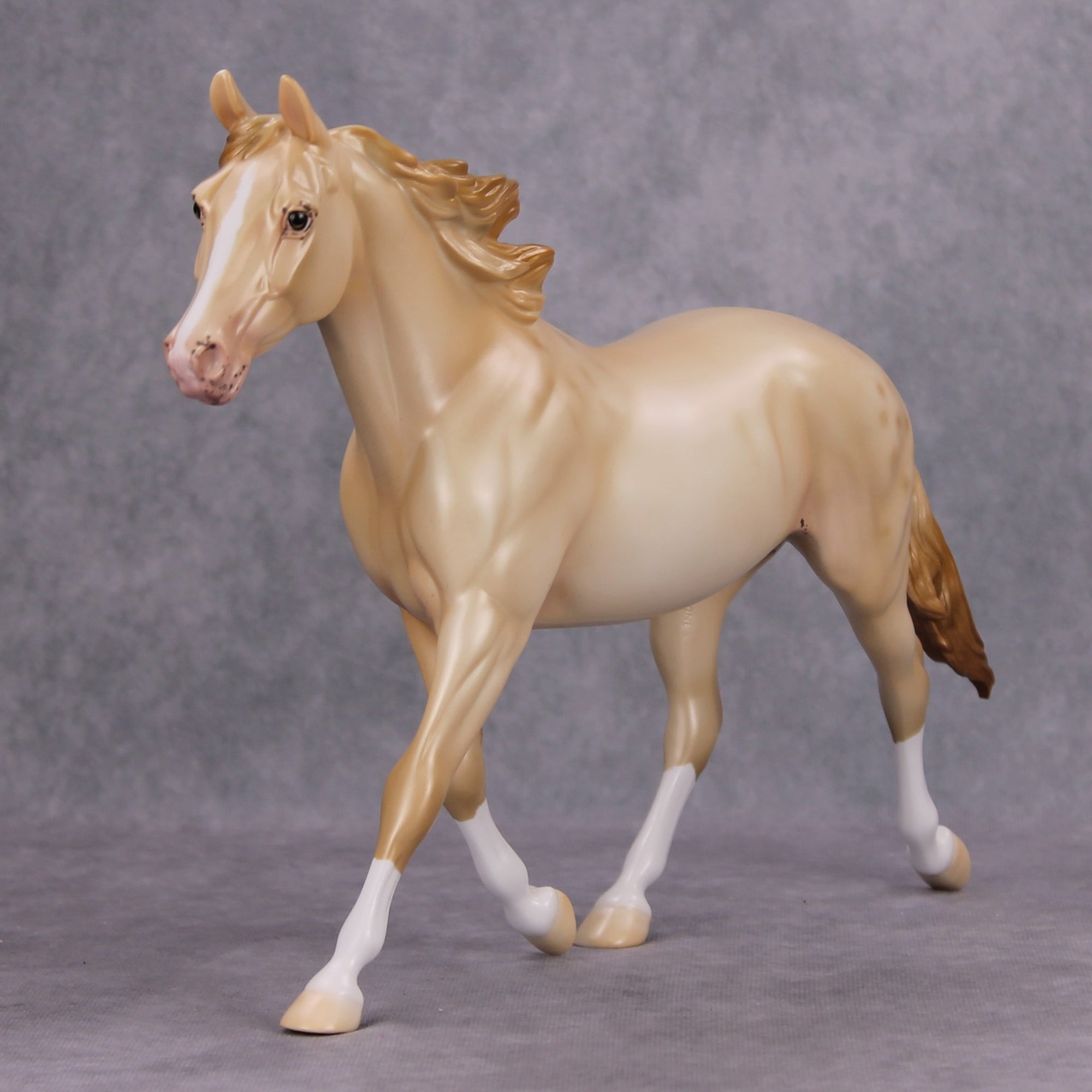 Glowing Ghost OOAK Reverse Dapple Champagne Palouse By Ellen Robbins MM24