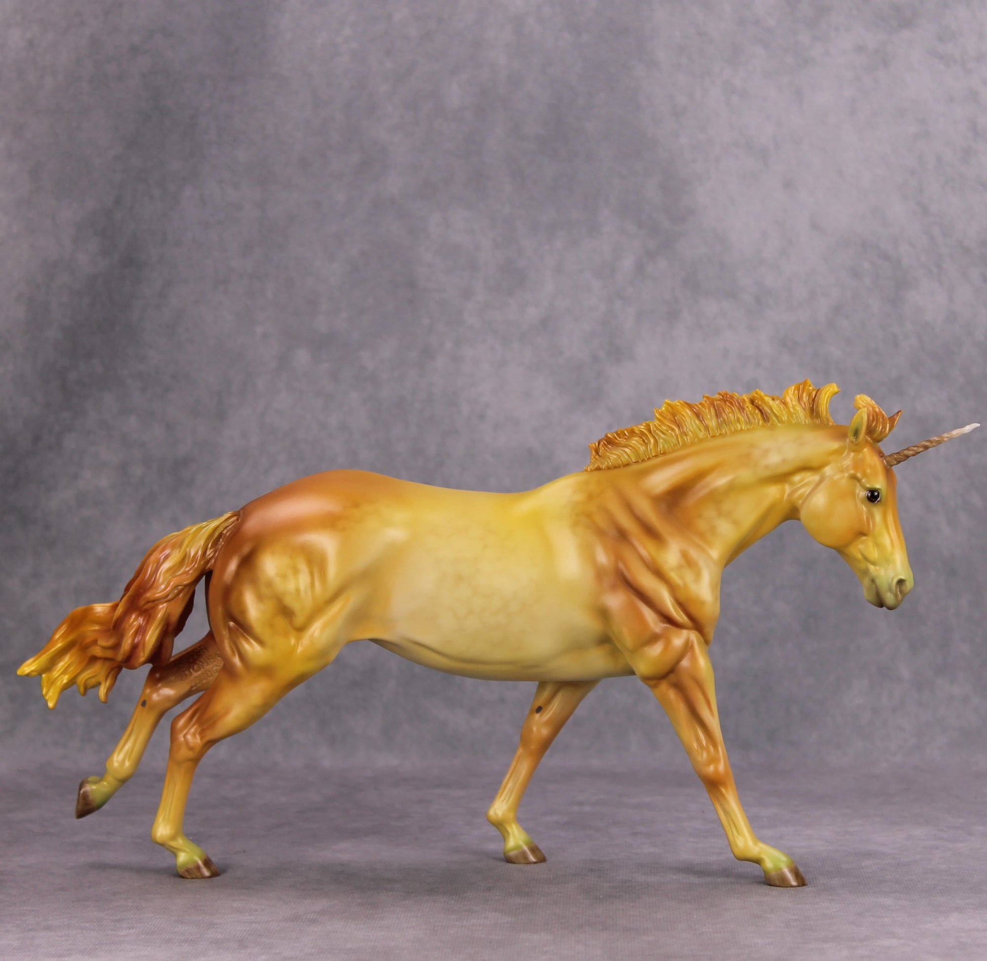 Werifesteria OOAK Fall Deco with Woodgrain Hooves & Horn Unicorn Remington By Ellen Robbins MM24