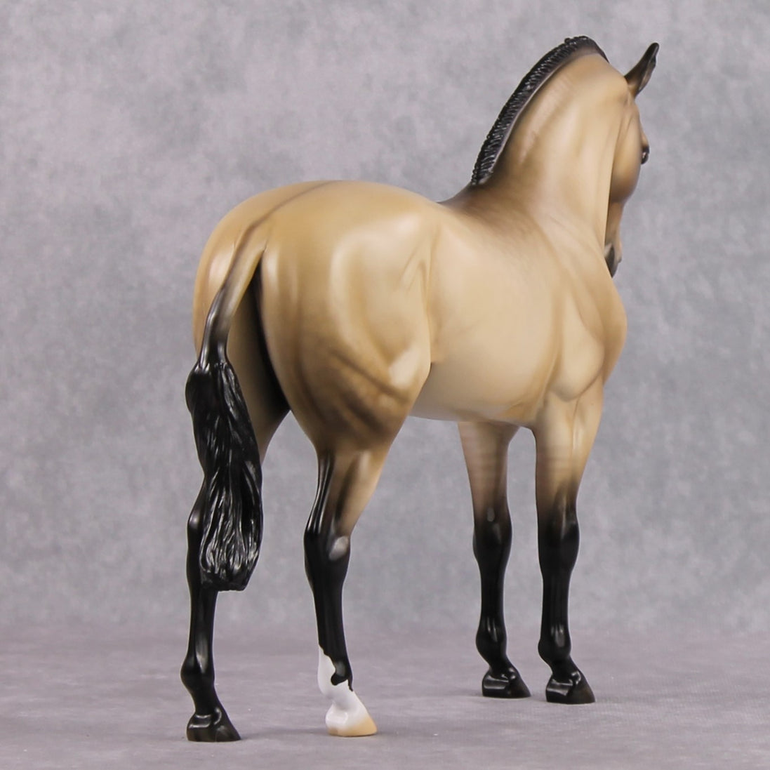"Rare Love" Pre Order LE-15 Dappled Grulla Andalusian Stone Painted by Ellen Robbins - February 2025 Sonnets 18 & 130 Shakespeare CL25