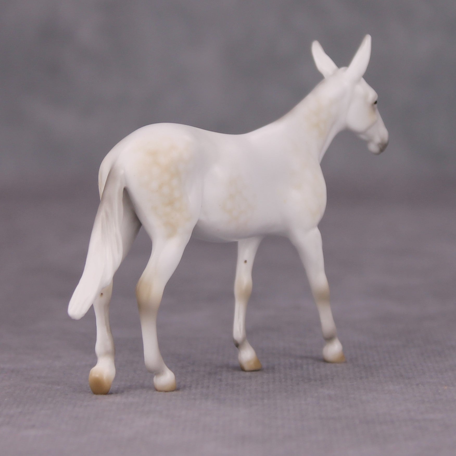 Harvest Moon OOAK Dappled Buckskin Going Grey Mule Chip By Ellen Robbins MM24