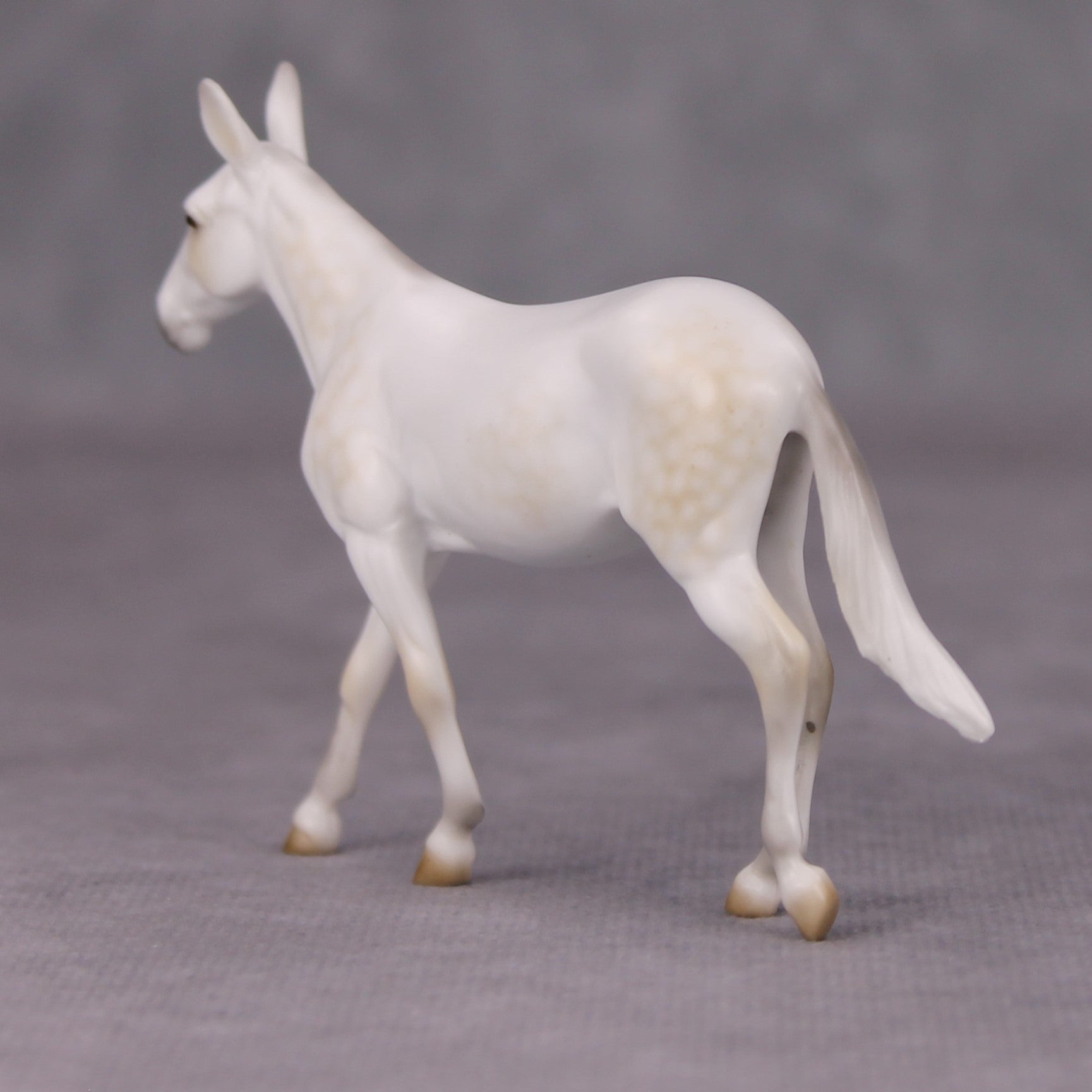 Harvest Moon OOAK Dappled Buckskin Going Grey Mule Chip By Ellen Robbins MM24