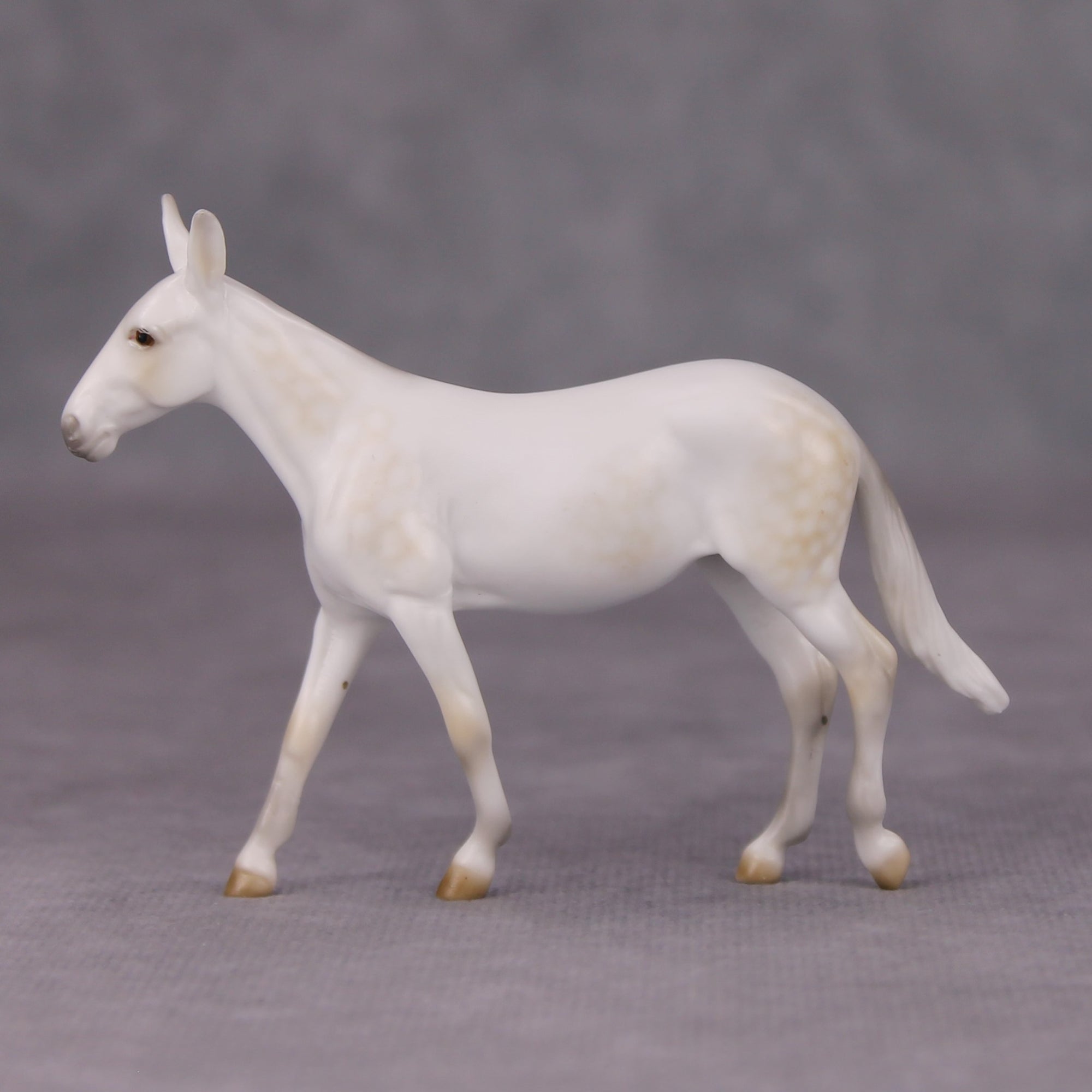 Harvest Moon OOAK Dappled Buckskin Going Grey Mule Chip By Ellen Robbins MM24