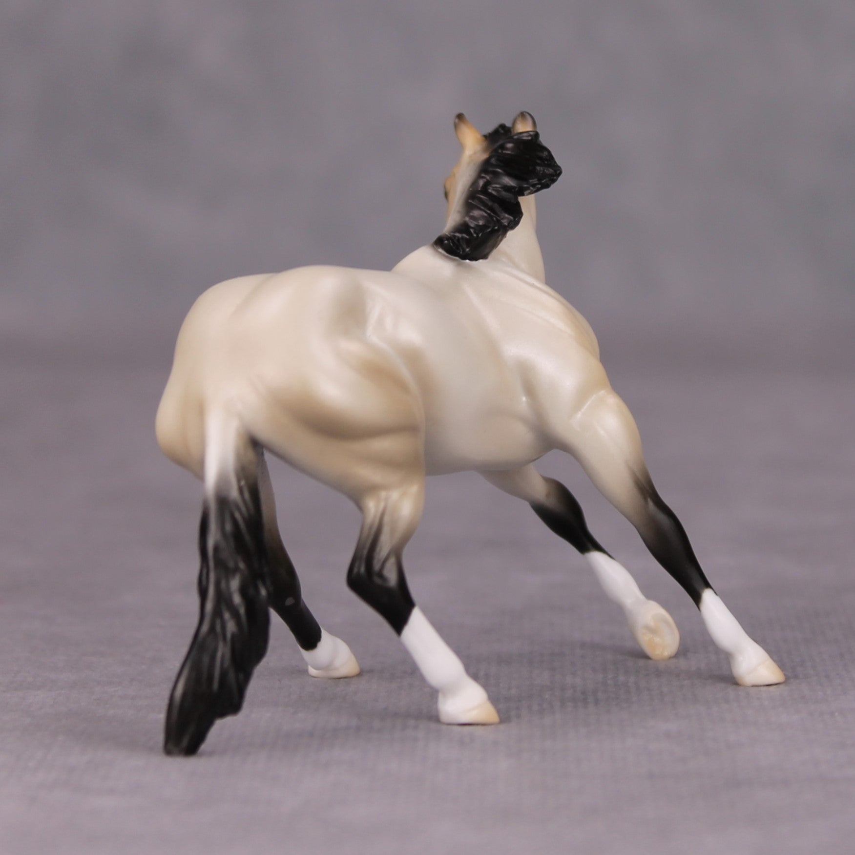 Voices Down the Corridor OOAK Buckskin Roan Cutter Chip By Ellen Robbins MM24