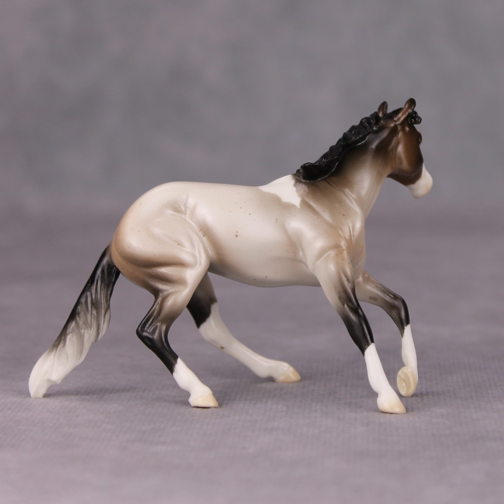 Dance to Forget OOAK Bay Roan Tobiano Cutter Chip By Ellen Robbins MM24