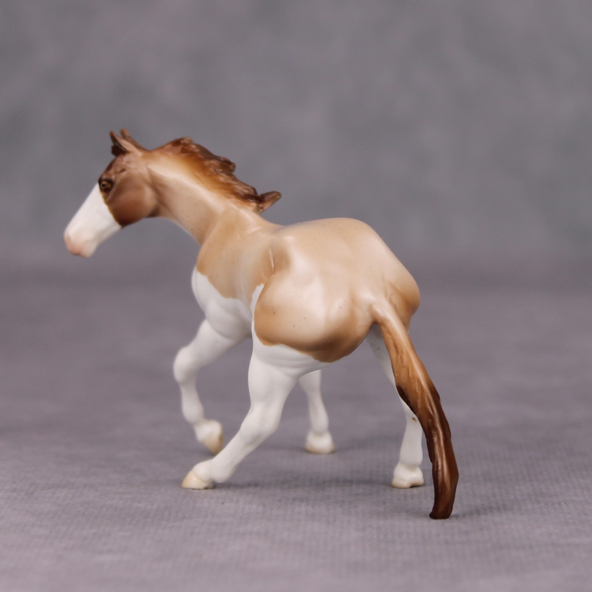 Pink Champagne On Ice OOAK Red Roan Cutter Chip By Ellen Robbins MM24