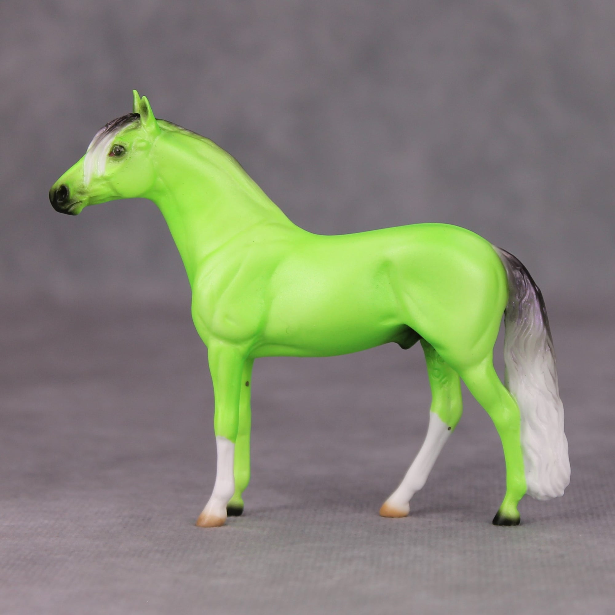 Phernando OOAK Lime Green Deco Andalusian Chip By Ellen Robbins MM24 MHP Auction Piece