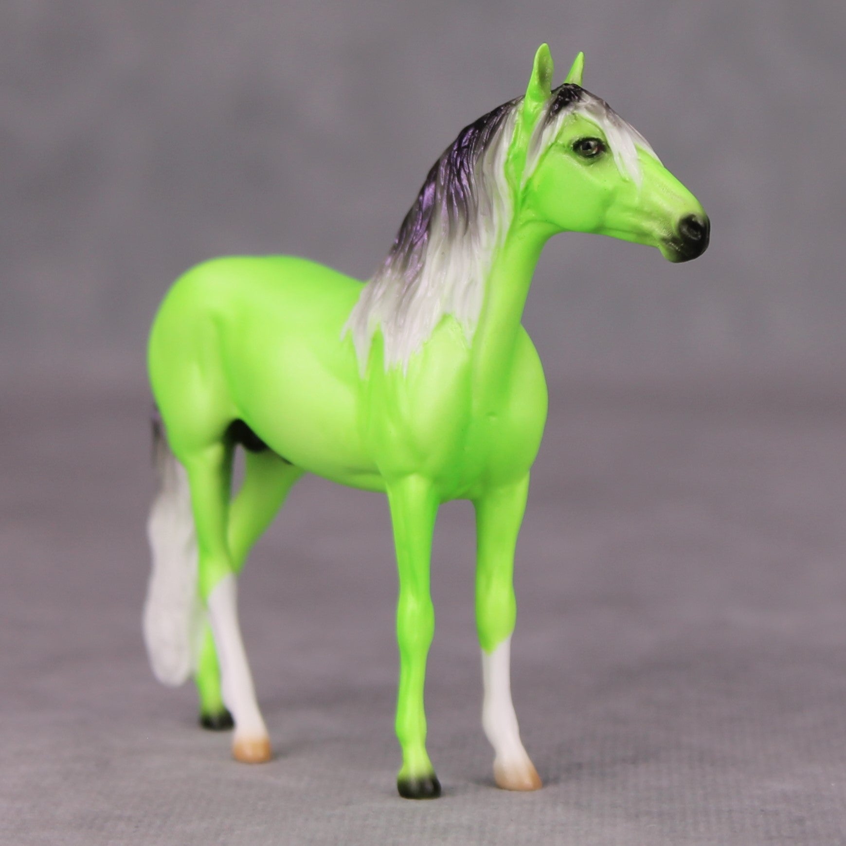 Phernando OOAK Lime Green Deco Andalusian Chip By Ellen Robbins MM24 MHP Auction Piece