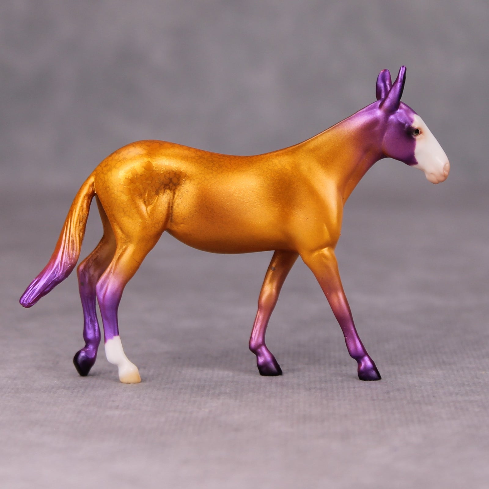 Mother Knows Best OOAK Halloween Colors Multicolor Deco Mule Chip By Jess Hamill MM24