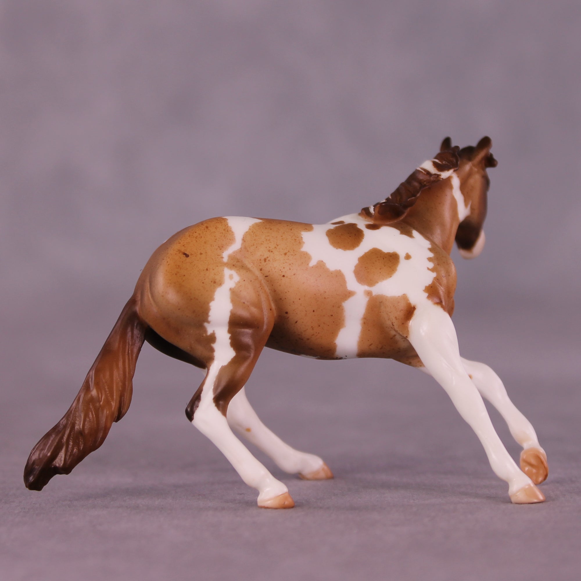 Deschutes OOAK Chip Cutting Horse by Julie Keim Special Chip Drop