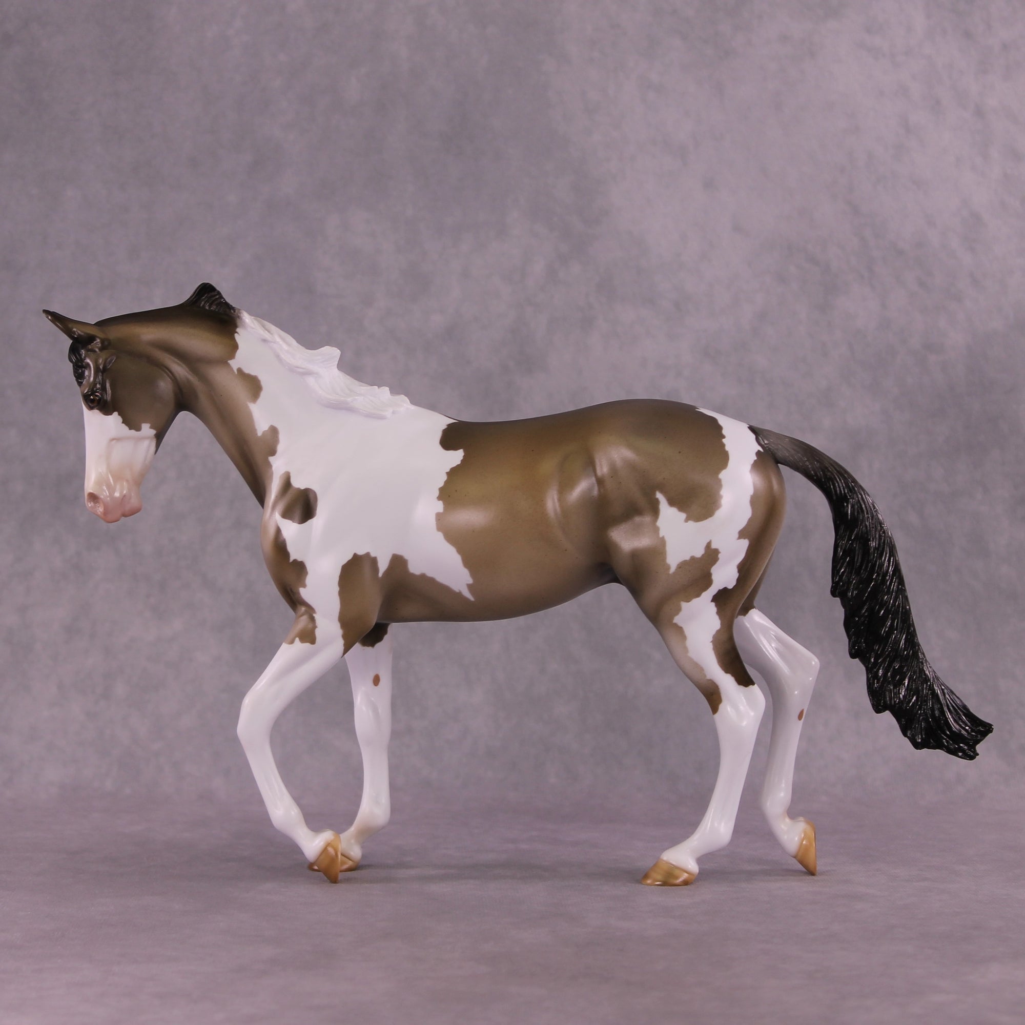 "Graphite" OOAK Thoroughbred by Julie Keim EQ25
